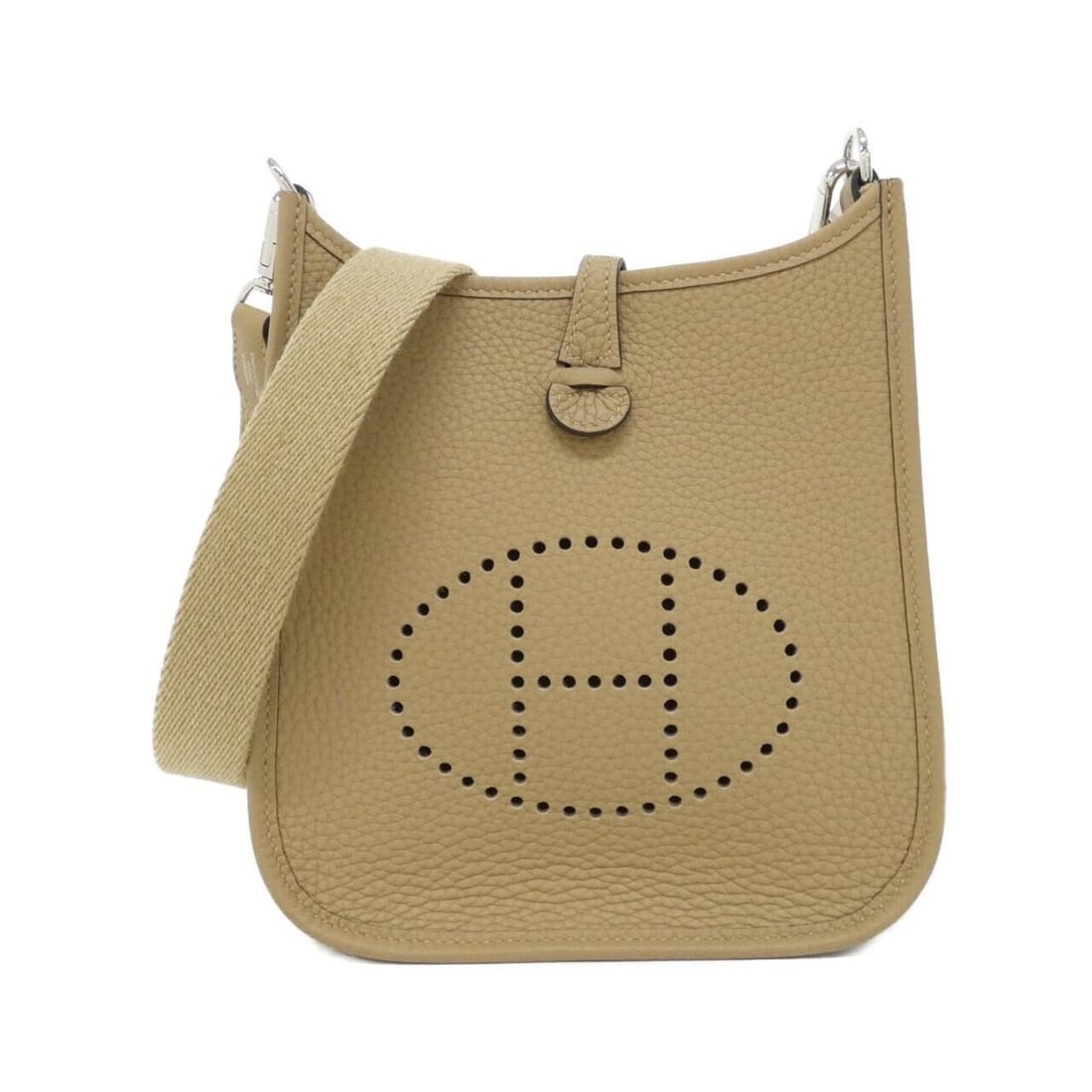 Hermes Evelyne Amazon 16cm 069426CK Shoulder Bag: --- Catalog ---Category: SizeSize (HxWxD): 18cm x 17cm x 6cm / 7.08'' x 6.69'' x 2.36''Category: DesignType: Shoulder bagColor: BeigeGender: Men,WomenMaterial: Taurillon clemence leather Hardware