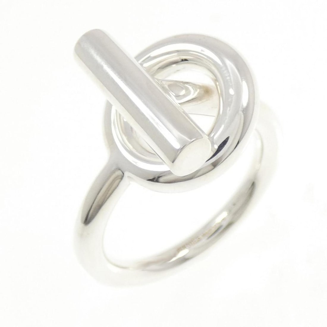 Hermes Hermès Echappé Ring: --- Catalog ---Category: SizeUS Size: 9.5Brand Size: 59Category: DesignType: Band ringGender: WomenMaterial: Silver 925Category: GeneralMPN: H103658BBrand: Hermes--- Item List ---Section: