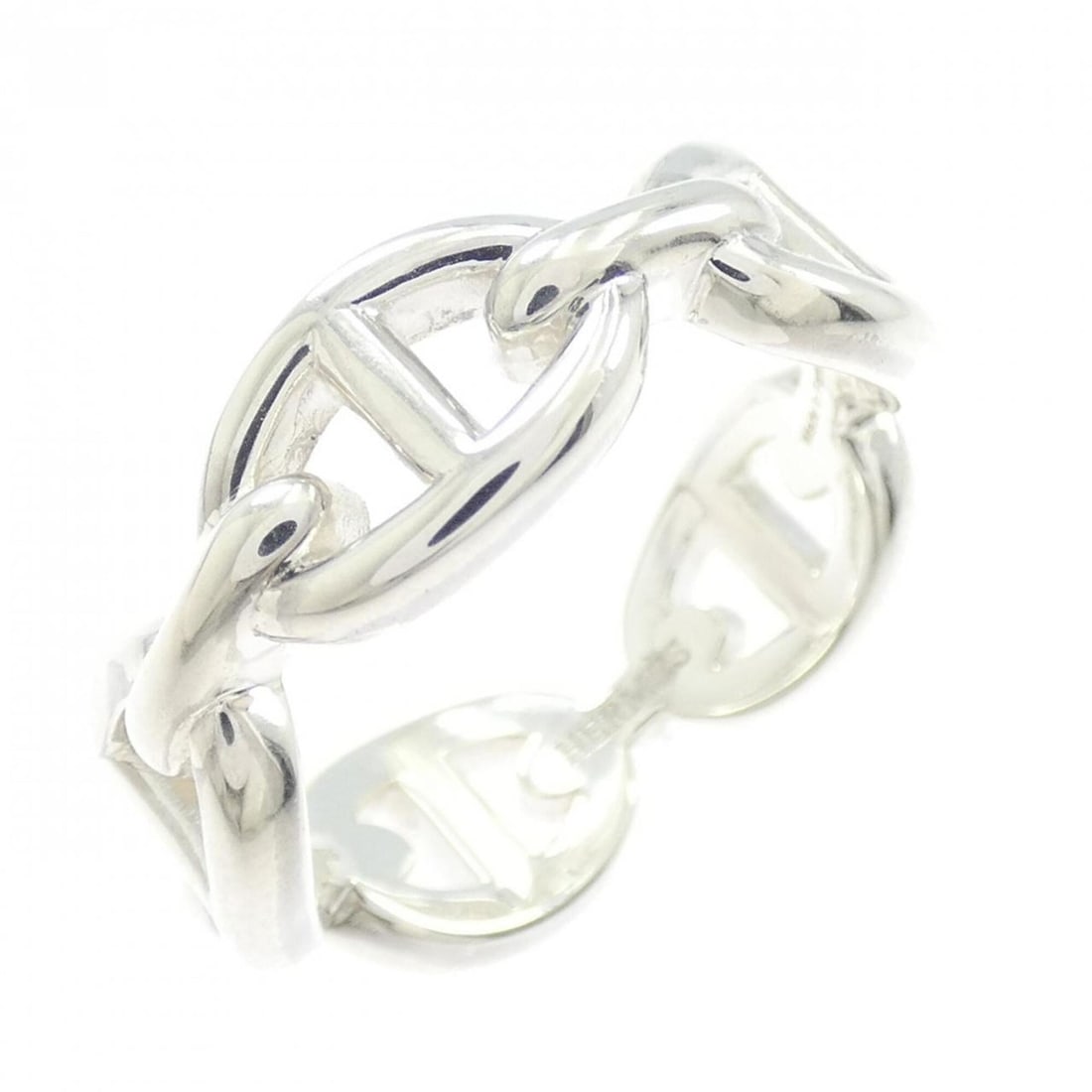 Hermes Hermès Chaine d'Ancre Enchainée Ring: --- Catalog ---Category: SizeUS Size: 7.5Brand Size: 55Category: DesignType: Band ringGender: WomenMaterial: Silver 925Category: GeneralMPN: H109507BBrand: Hermes--- Item List ---Section: