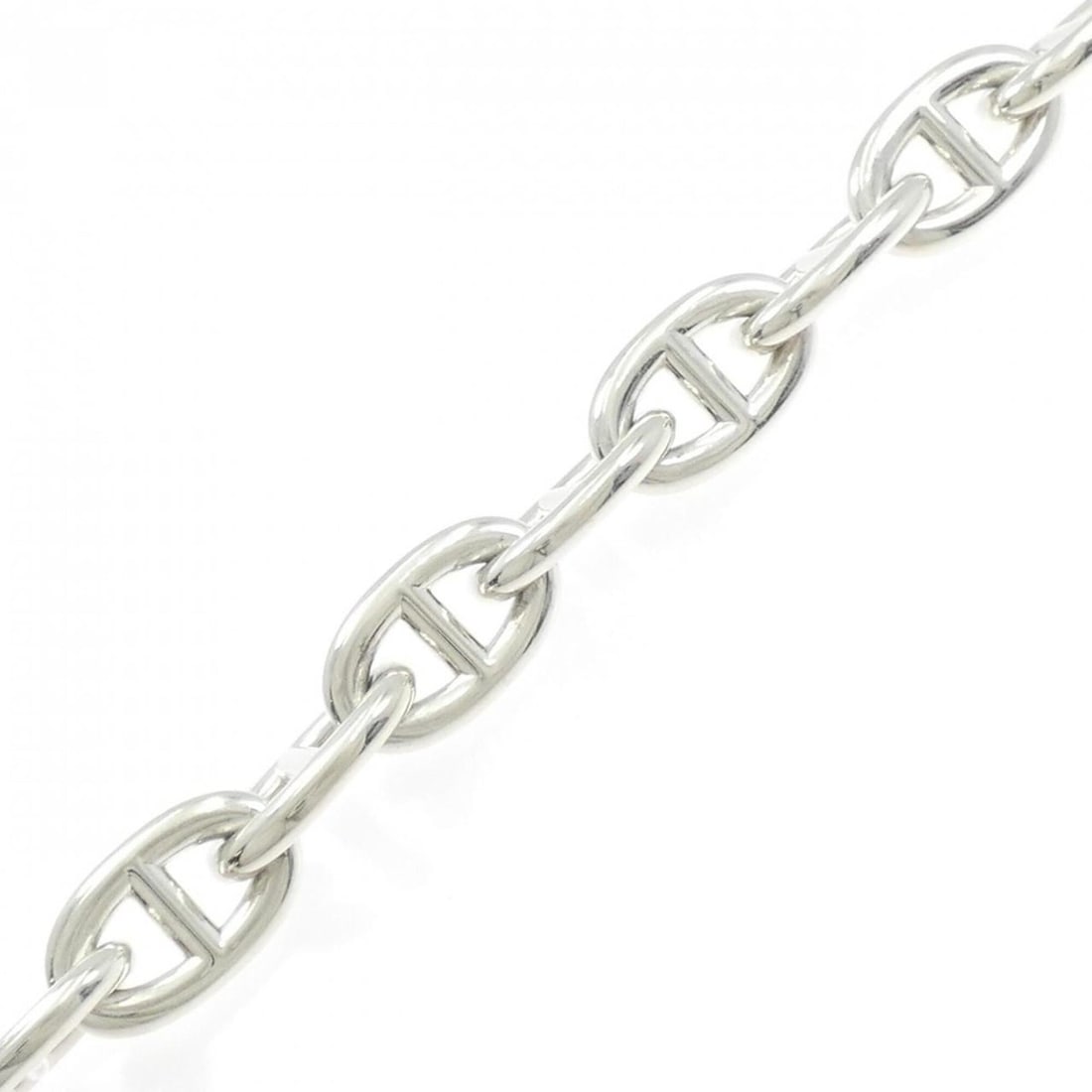Hermes Hermès Chaine d'Ancre TGM Bracelet: --- Catalog ---Category: SizeLength: 21.5cm / 8.46''Category: DesignType: Charm braceletGender: WomenMaterial: Silver 925Category: GeneralMPN: H101995BBrand: Hermes--- Item List ---Section: