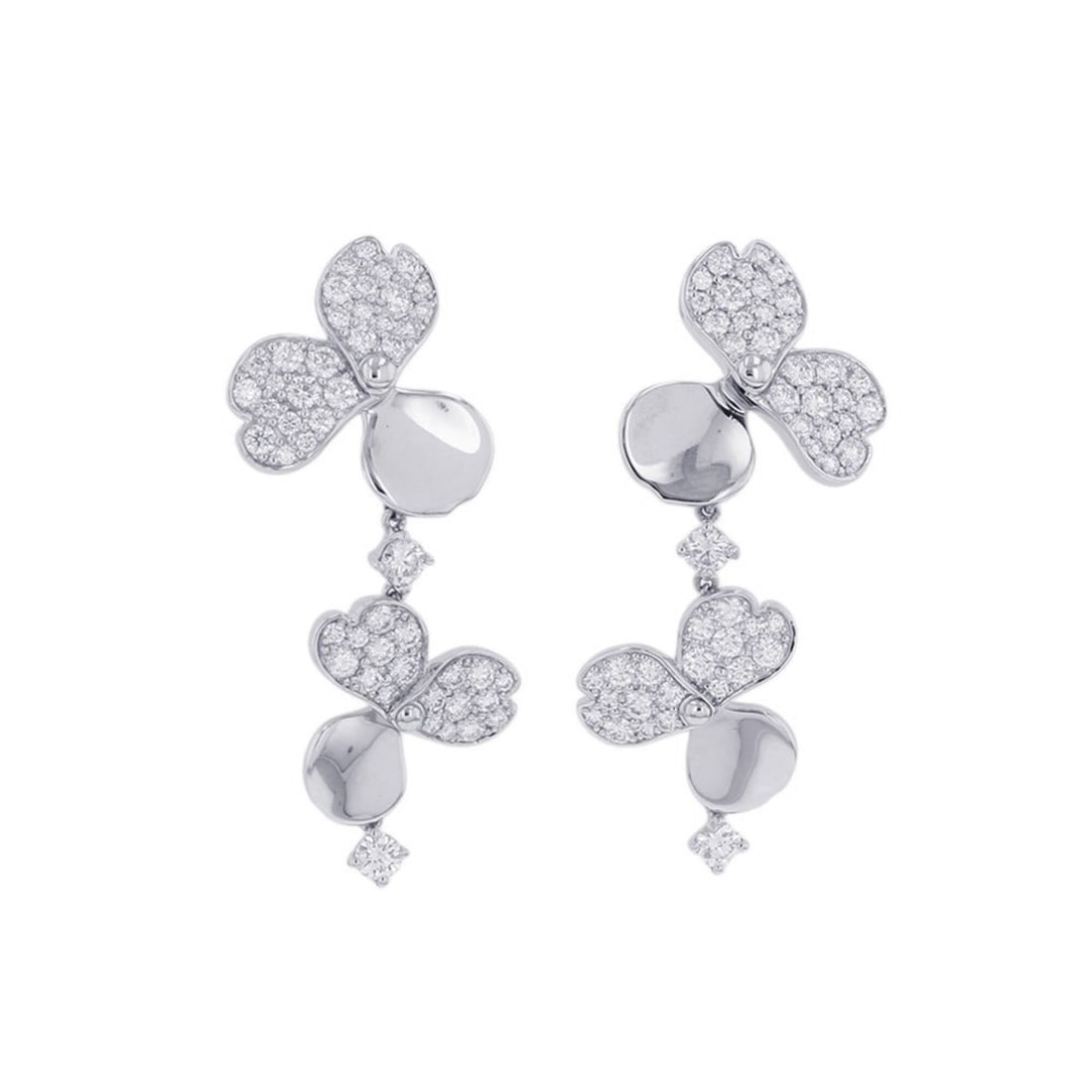 Tiffany & Co. Paper Flower Diamond Earrings, Platinum 950.: --- Catalog ---Category: SizeStone Size (HxW): 33.10mm x 14.20mm / 1.30'' x 0.56''Category: DesignColor: SilverGender: WomenMaterial: Platinum 950Category: GeneralBrand: Tiffany--- Item List ---Sectio