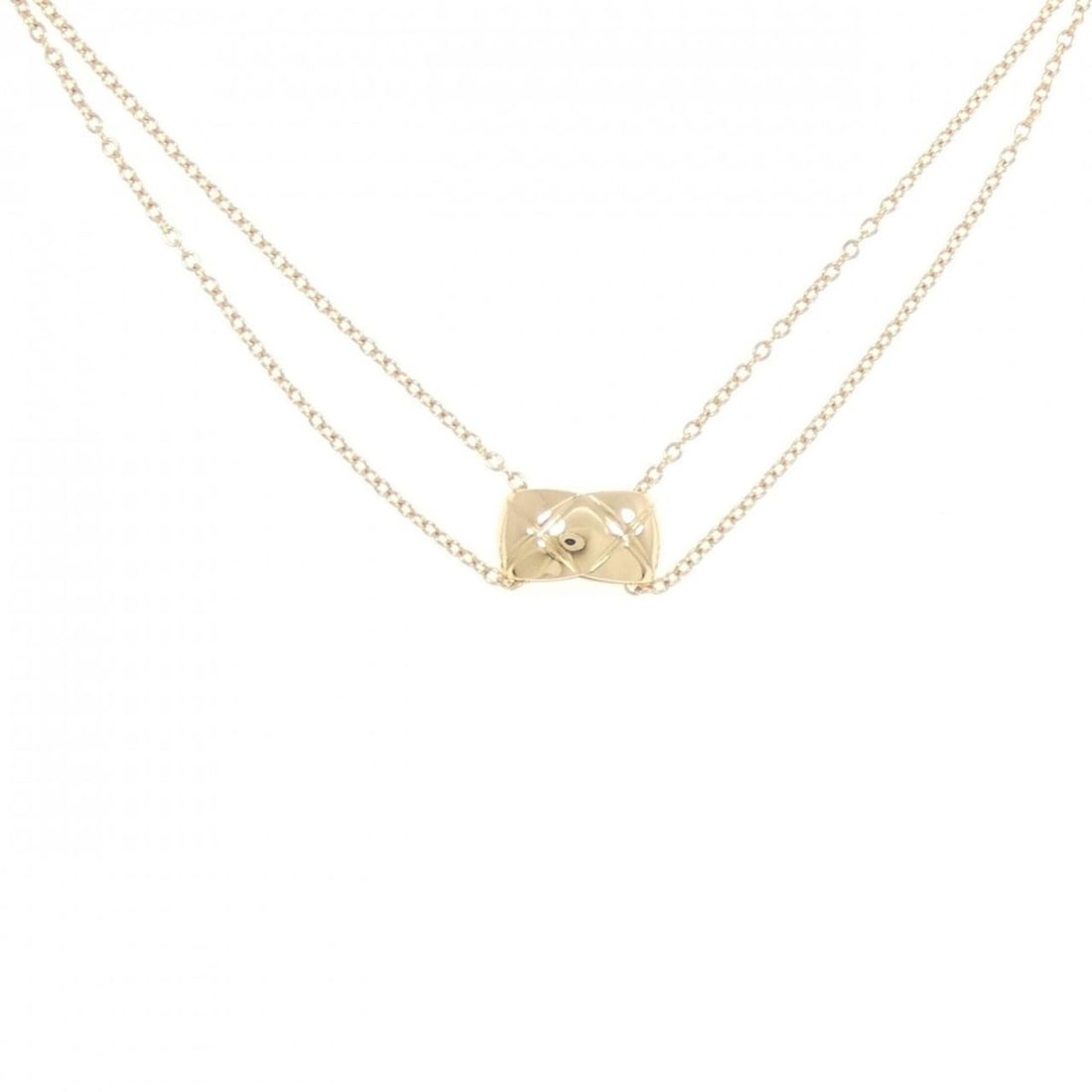 Chanel Coco Crush Necklace: --- Catalog ---Category: SizePendant Size: 7.7mm x 13.6mm / 0.3'' x 0.53''Neck Circumference: 40 cm / 15.74''Category: DesignColor: Yellow goldGender: WomenMaterial: Yellow gold (18K)Pendant Type: