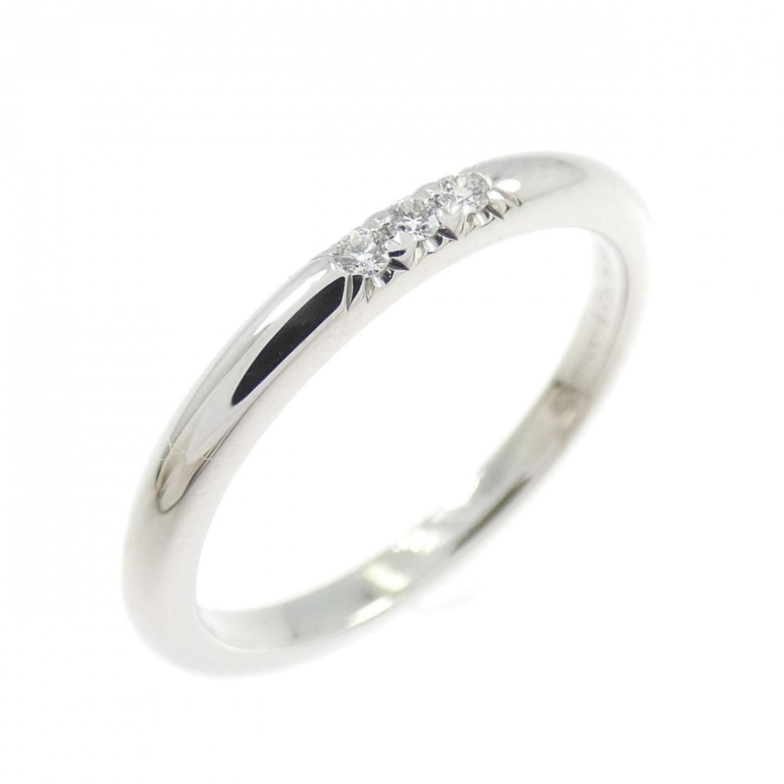 Tiffany Band Ring: --- Catalog ---Category: SizeJP Size: 9US Size: 5Category: DesignType: Band ringColor: PlatinumStone: DiamondGender: WomenMaterial: Platinum 950Category: GeneralBrand: Tiffany--- Item List