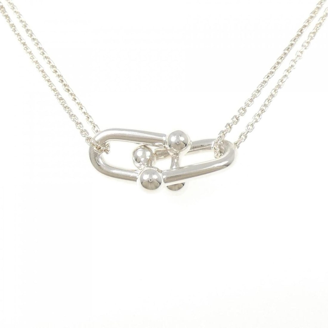 Tiffany HardWear Large Double Link Necklace: --- Catalog ---Category: SizePendant Size: 13.5mm x 27.7mm / 0.53'' x 1.09''Neck Circumference: 40 cm / 15.74''Category: DesignColor: SilverGender: WomenMaterial: Silver 925Pendant Type: