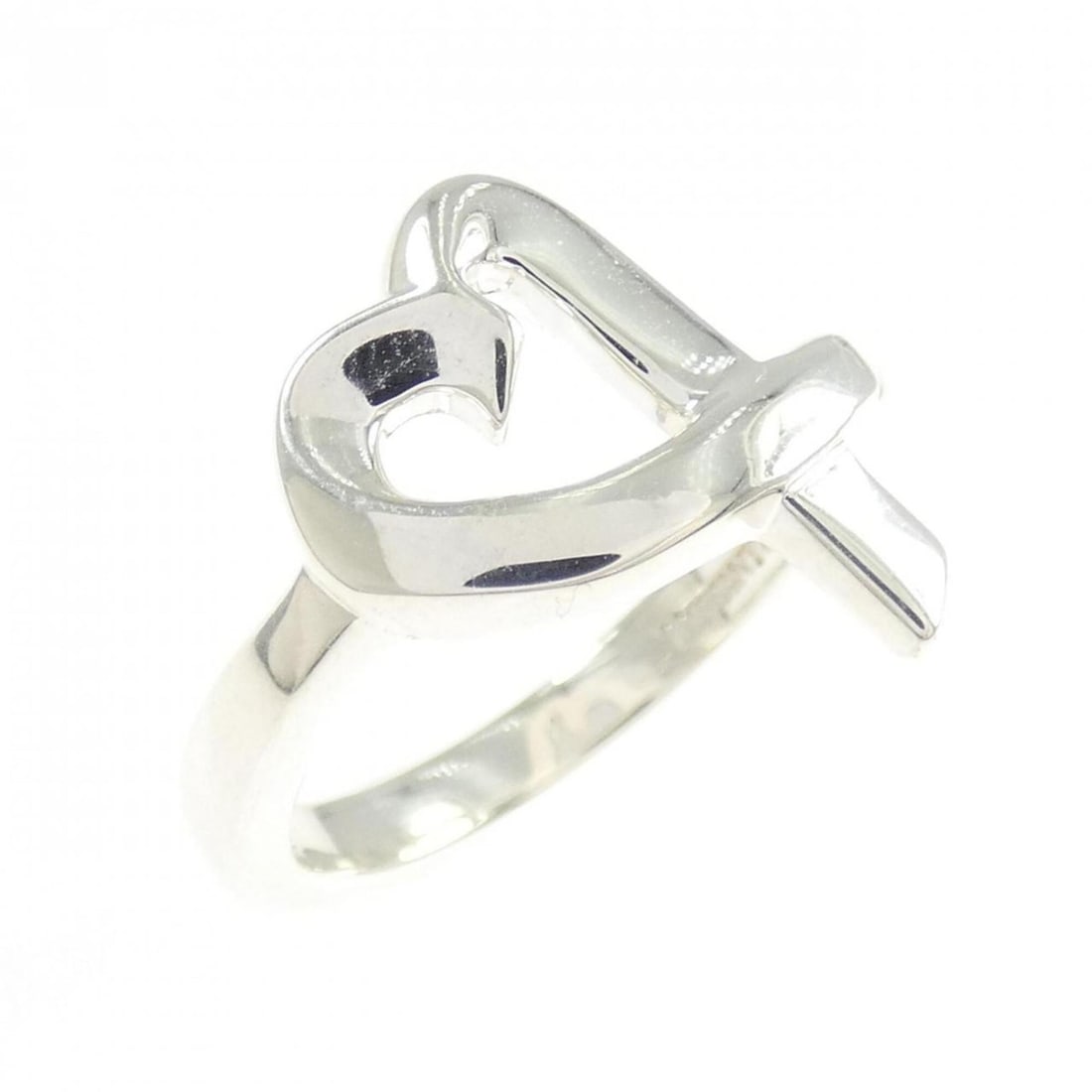 Tiffany Loving Heart Ring: --- Catalog ---Category: SizeJP Size: 9US Size: 5Category: DesignType: Band ringColor: SilverGender: WomenMaterial: Silver 925Category: GeneralBrand: Tiffany--- Item List ---Section: