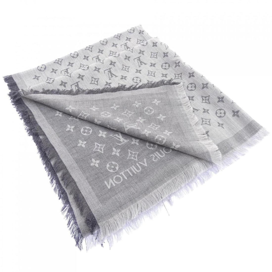 Louis Vuitton Monogram Essential M71619 Scarf/Stole: --- Catalog ---Category: SizeSize (LxW): 1.97m x 1.34m / 77.55'' x 52.75''Category: DesignType: StoleColor: Gray, MonogramGender: MenMaterial: Monogram Category: GeneralMPN: M71619Brand: Louis