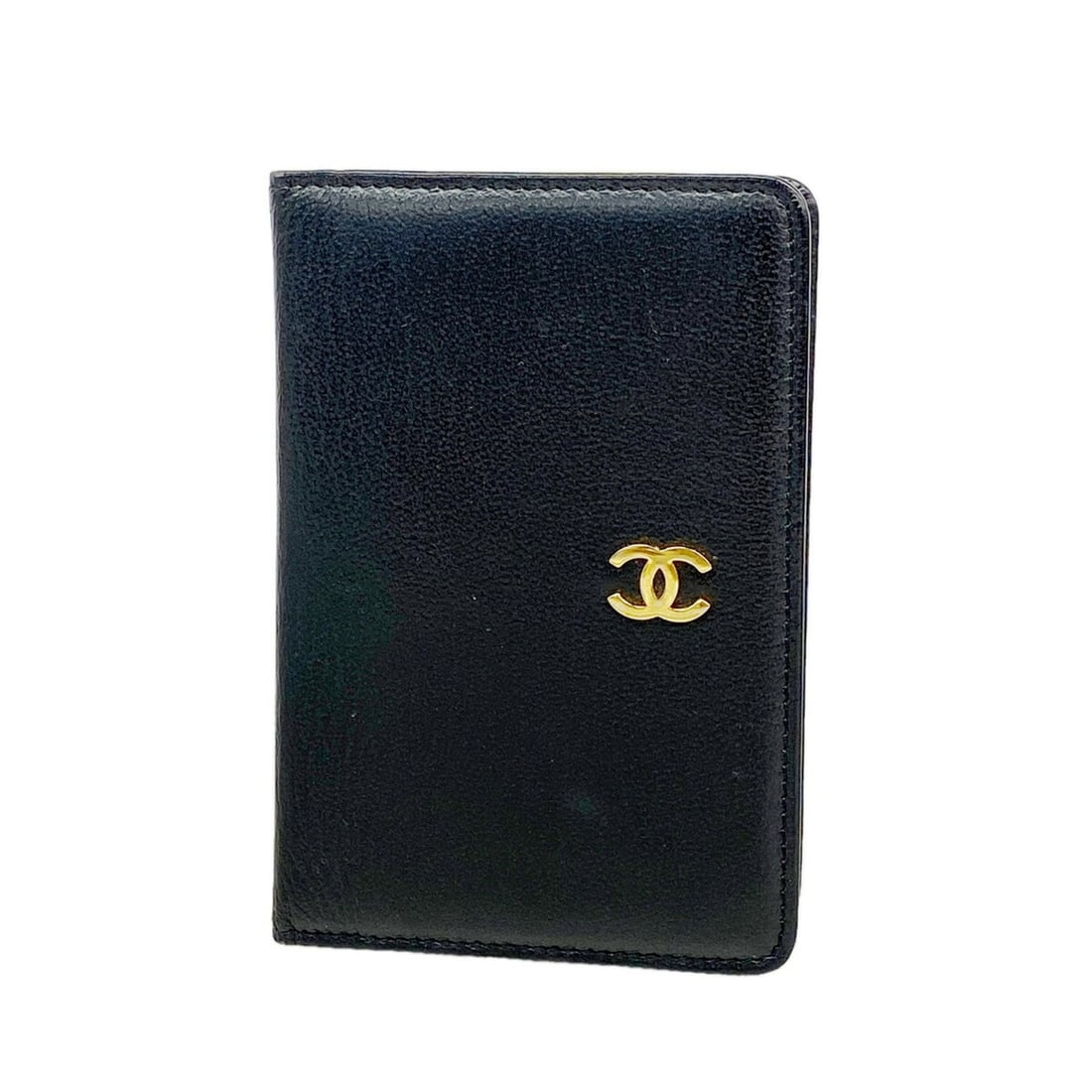 Chanel Leather Notebook Cover, Black, Women's: --- Catalog ---Category: DesignColor: BlackGender: WomenMaterial: Leather Category: GeneralBrand: ChanelCategory: Physical PropertiesSize (HxWxD): 12cm x 8cm x 5.00mm / 4.72'' x 3.14'' x 0.19''--- Ite