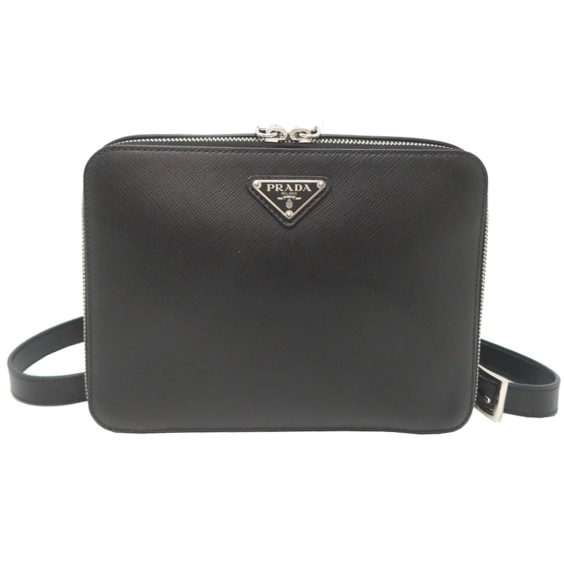 Prada Women's Backpack/Daypack 2VZ038 Saffiano Leather Black: --- Catalog ---Category: SizeSize (HxWxD): 16cm x 22cm x 4cm / 6.29'' x 8.66'' x 1.57''Category: DesignType: BackpackColor: BlackGender: WomenMaterial: Leather Leather/Fur Type: Saffiano leatherCatego