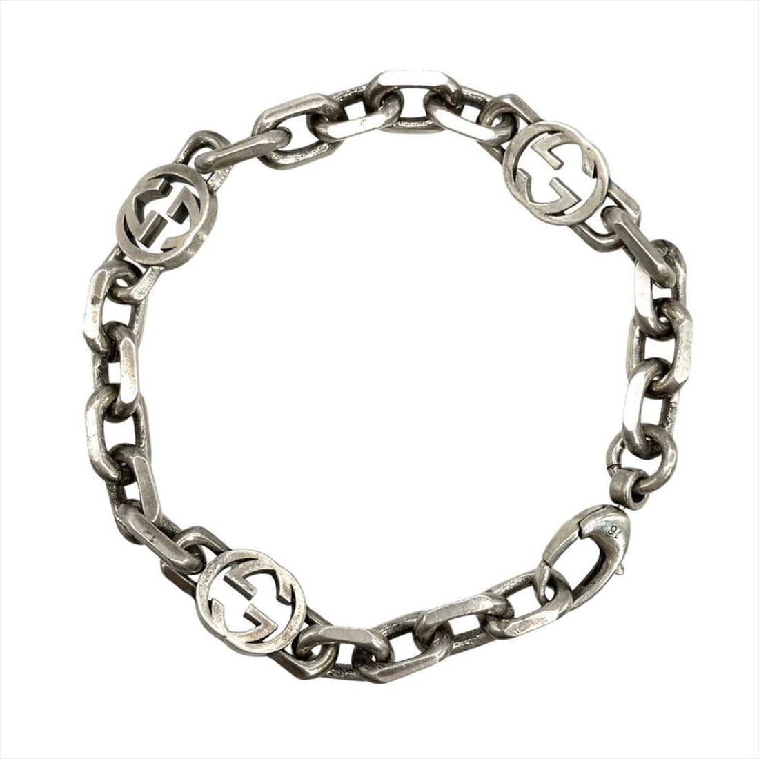 Gucci Interlocking Chain Bracelet #16 SV925 16.5g Silver Hardware Women's: --- Catalog ---Category: SizeLength: 16cm / 6.29''Category: DesignType: Charm braceletGender: WomenMaterial: Silver 925Category: GeneralBrand: Gucci--- Item List ---Section: ConditionRanking: Rank BC 