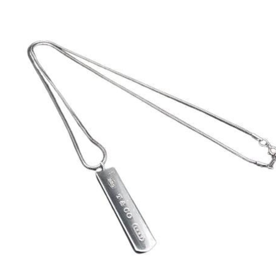 TIFFANY & Co. Tiffany Necklace 1837 Narrow Bar Silver SV925 Men's and Women's: --- Catalog ---Category: SizePendant Size: 40mm x 8mm / 1.57'' x 0.31''Neck Circumference: 45 cm / 17.71''Category: DesignStyle: FashionGender: Men,WomenMaterial: Silver 925Pendant Type: PendantNeckla