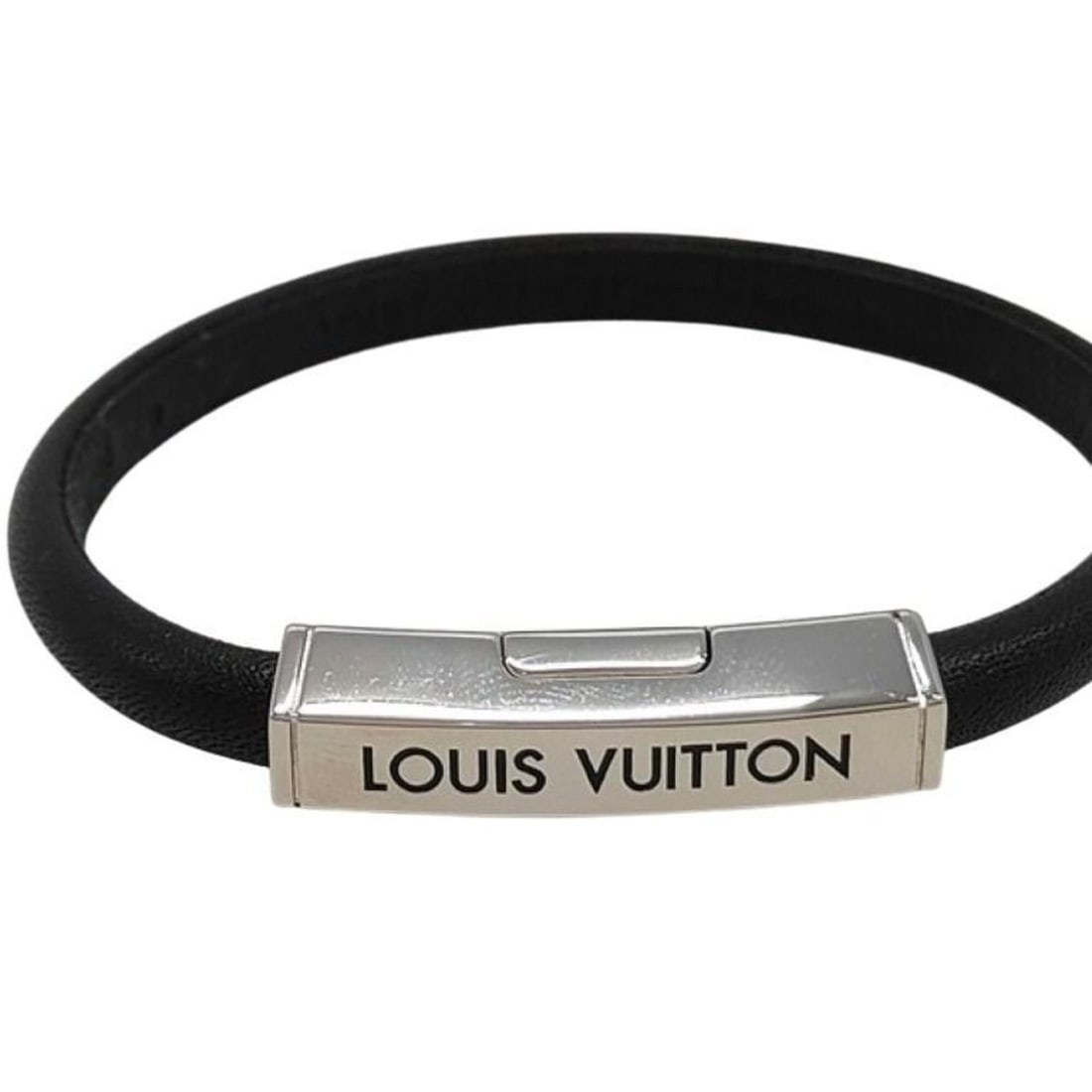 LOUIS VUITTON Bracelet Clip It M8119 Black Leather Men's Women's: --- Catalog ---Category: SizeLength: 19cm / 7.48''Category: DesignType: Charm braceletColor: BlackGender: Men,WomenMaterial: LeatherCategory: GeneralMPN: M8119Brand: Louis VuittonCountry of Origin: Sp