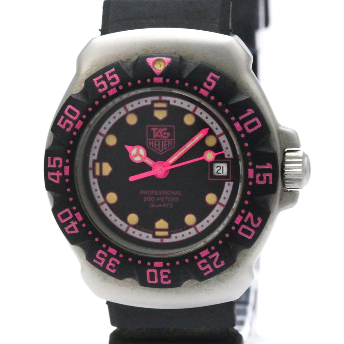 TAG HEUER Formula 1 Stainless Steel Quartz Ladies Watch 377.508: --- Catalog ---Category: SizeCase Diameter: 30mm / 1.18''Category: DesignType: WristwatchStyle: SportGender: WomenColor (Dial): BlackMaterial (Band): RubberMaterial (Case): Stainless steelCategory: