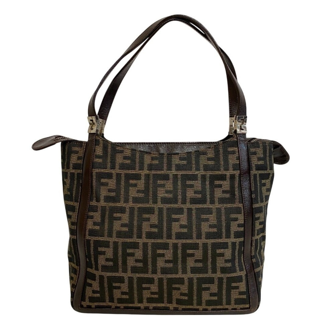 FENDI Zucca Leather Handbag, Brown: --- Catalog ---Category: SizeSize (HxWxD): 23cm x 34cm x 11cm / 9.05'' x 13.38'' x 4.33''Category: DesignType: HandbagColor: BrownGender: WomenMaterial: Leather Category: GeneralLine: ZuccaBrand: Fend