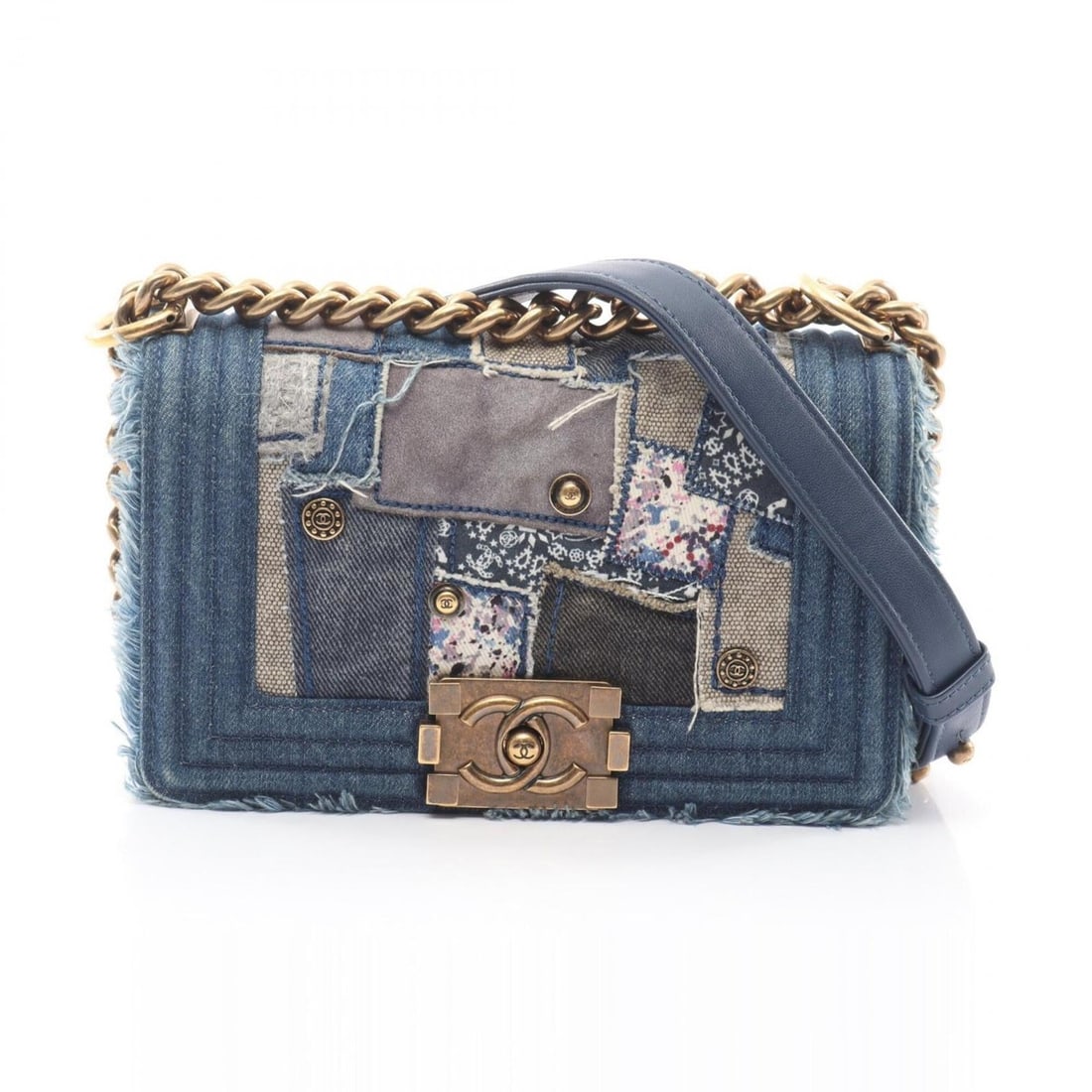 Chanel Boy Small Patchwork Antique Gold Hardware Shoulder Bag Handbag Denim Women's Blue/Ivory: --- Catalog ---Category: SizeSize (HxWxD): 12cm x 20cm x 6cm / 4.72'' x 7.87'' x 2.36''Category: DesignType: Handbag, Shoulder bagColor: Blue, Ivory, Multi-colorGender: WomenMaterial: Denim Category: 