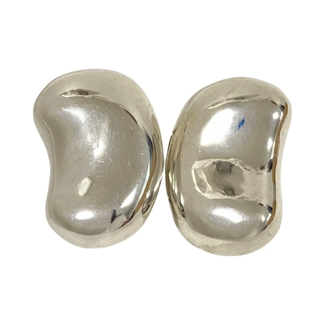 Tiffany & Co. 925 Bean Earrings, Silver, Women's: --- Catalog ---Category: SizeSize (HxWxD): 20.00mm x 17.00mm / 0.79'' x 0.67''Category: DesignType: Clip earringsColor: SilverGender: WomenMaterial: Silver 925Category: GeneralBrand: Tiffany--- Item L