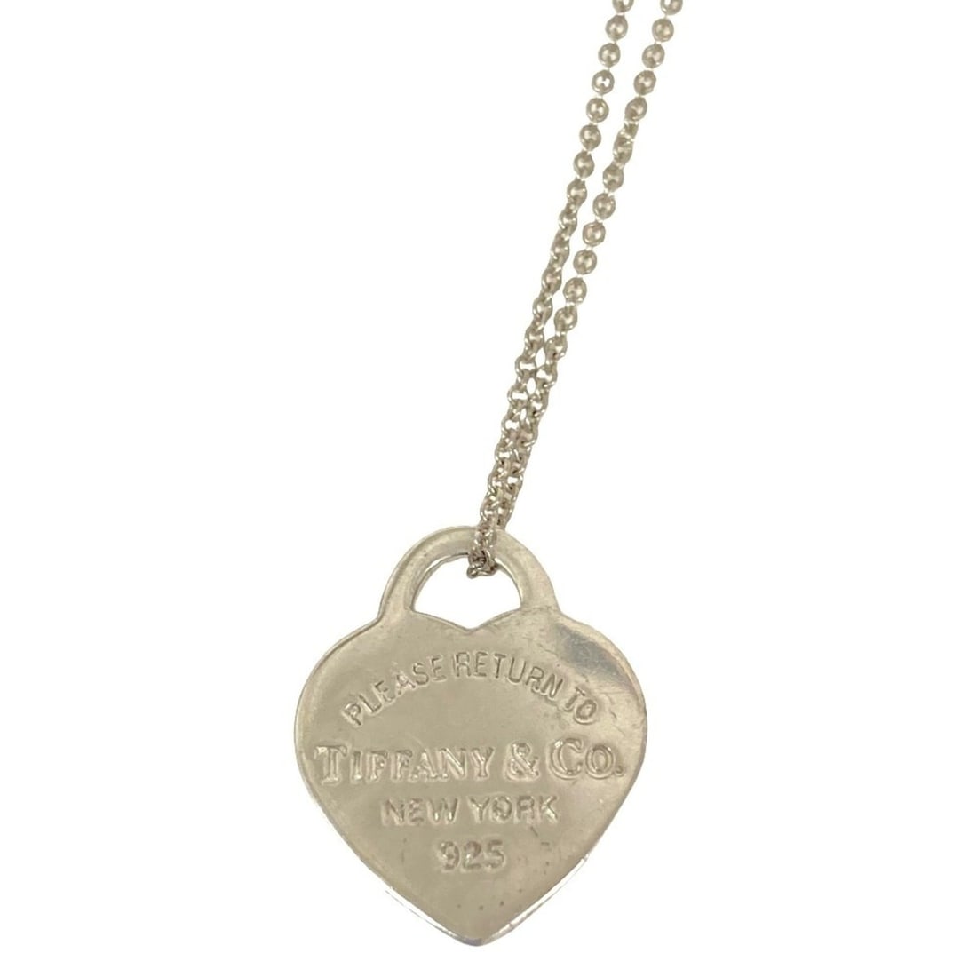 Tiffany & Co. Return to Heart Necklace, 925 Sterling Silver, Women's: --- Catalog ---Category: SizePendant Size: 20mm x 15mm / 0.78'' x 0.59''Neck Circumference: 41 cm / 16.14''Category: DesignColor: SilverGender: WomenMaterial: Silver 925Necklace Type: NecklaceCategory