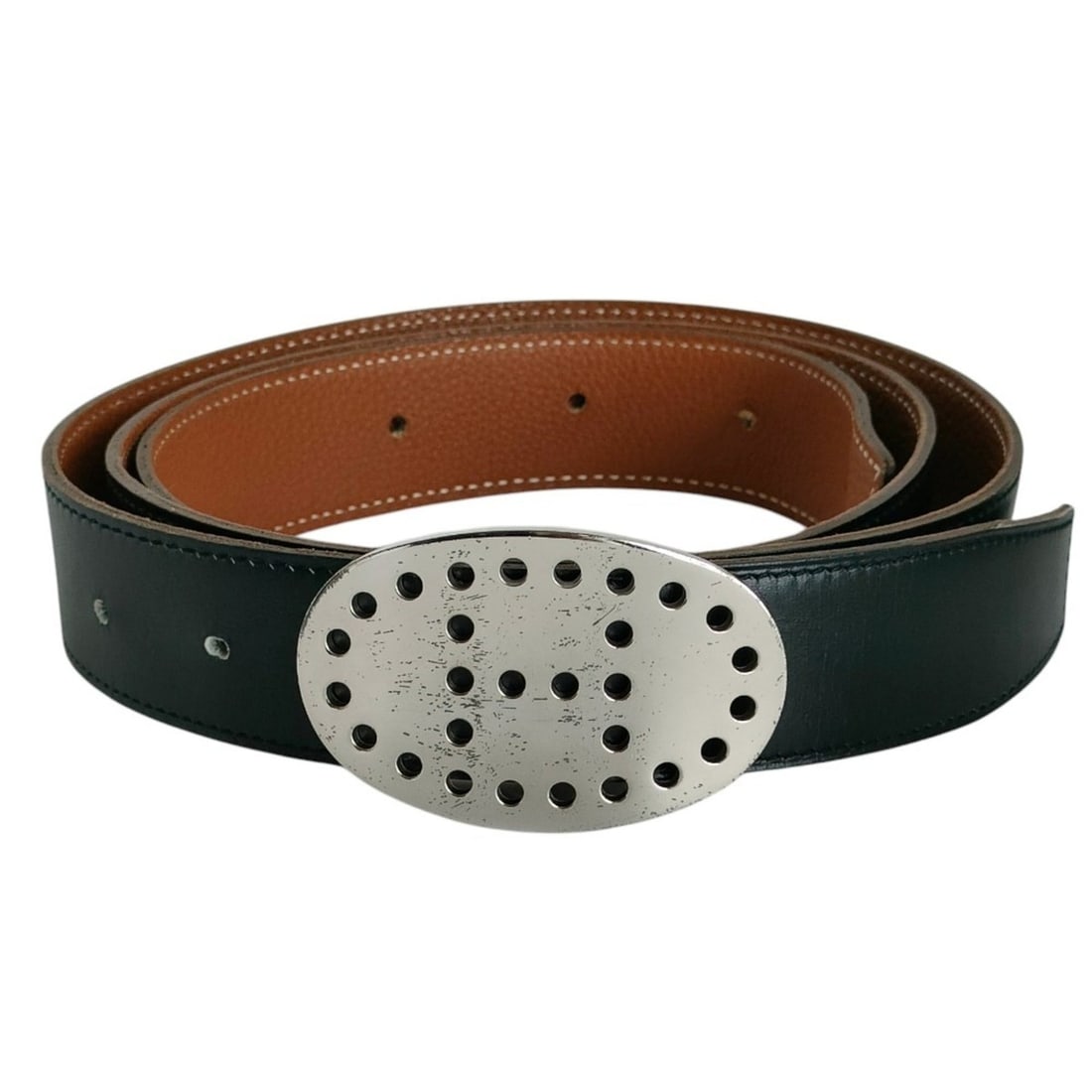 HERMES Evelyne Oval Buckle Reversible Leather Belt ?K Stamp 120 Black Brown Women's: --- Catalog ---Category: SizeLength: 101.5cm - 123cm / 39.96'' - 48.42''Category: DesignType: Standard beltColor: Black, BrownGender: WomenMaterial (Strap): Leather Category: GeneralBrand: Hermes--- I