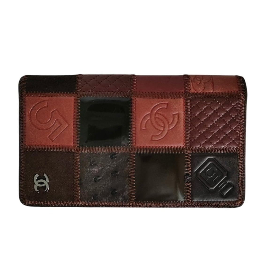 CHANEL Icon Line Coco Mark Patchwork Long Wallet, Bi-fold with Box, Brown, Women's: --- Catalog ---Category: SizeSize (HxWxD): 10.5cm x 18.5cm x 2cm / 4.13'' x 7.28'' x 0.78''Category: DesignType: Long wallet (bi-fold)Color: BrownGender: WomenMaterial: Leather Category: GeneralBrand: