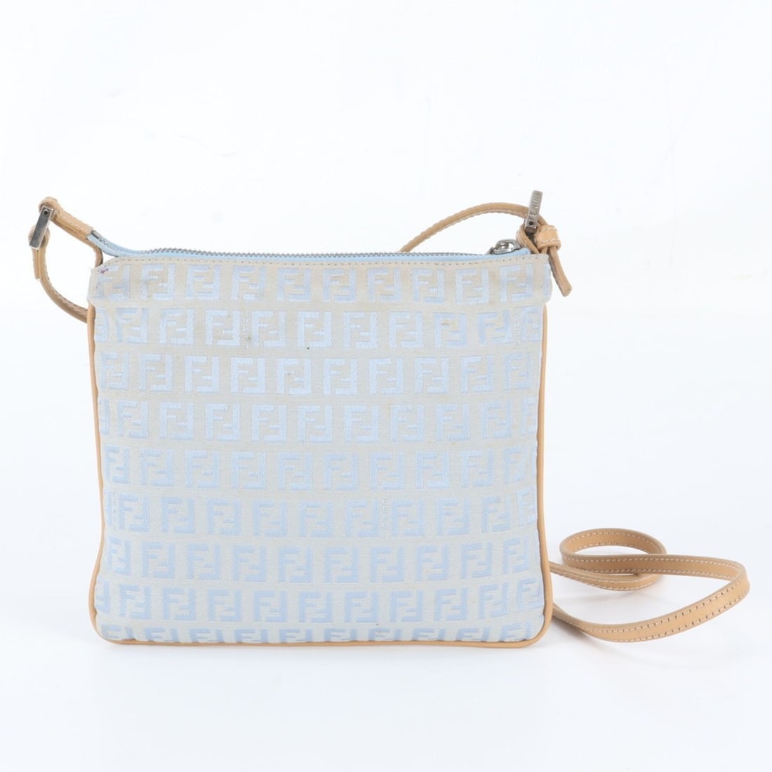 Fendi Zucchino Leather Canvas Shoulder Bag Handbag Tote for Women: --- Catalog ---Category: SizeSize (HxWxD): 19cm x 22cm x 1cm / 7.48'' x 8.66'' x 0.39''Category: DesignType: Handbag, Shoulder bag, Tote bagColor: BlueGender: WomenMaterial: Leather , Canvas Category: