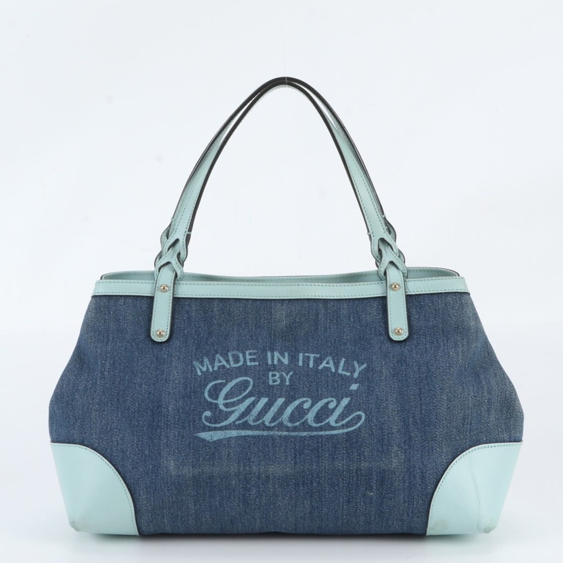 Gucci Craft 348715 Denim Leather Tote Bag Shoulder Handbag for Women: --- Catalog ---Category: SizeSize (HxWxD): 22cm x 36cm x 15cm / 8.66'' x 14.17'' x 5.9''Category: DesignType: Handbag, Shoulder bag, Tote bagColor: BlueGender: WomenMaterial: Leather , Canvas Category