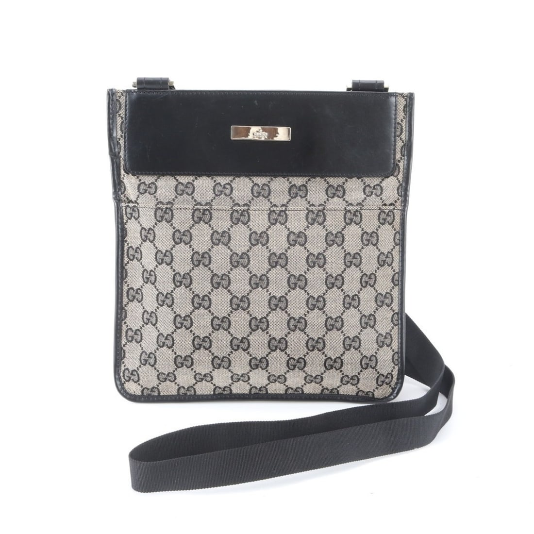 Gucci GG Canvas 019 0348 Leather Shoulder Bag Messenger Black Men's: --- Catalog ---Category: SizeSize (HxWxD): 25cm x 23cm x 2cm / 9.84'' x 9.05'' x 0.78''Category: DesignType: Messenger bag, Shoulder bagColor: BlackGender: MenMaterial: Leather , Canvas Category: Gene