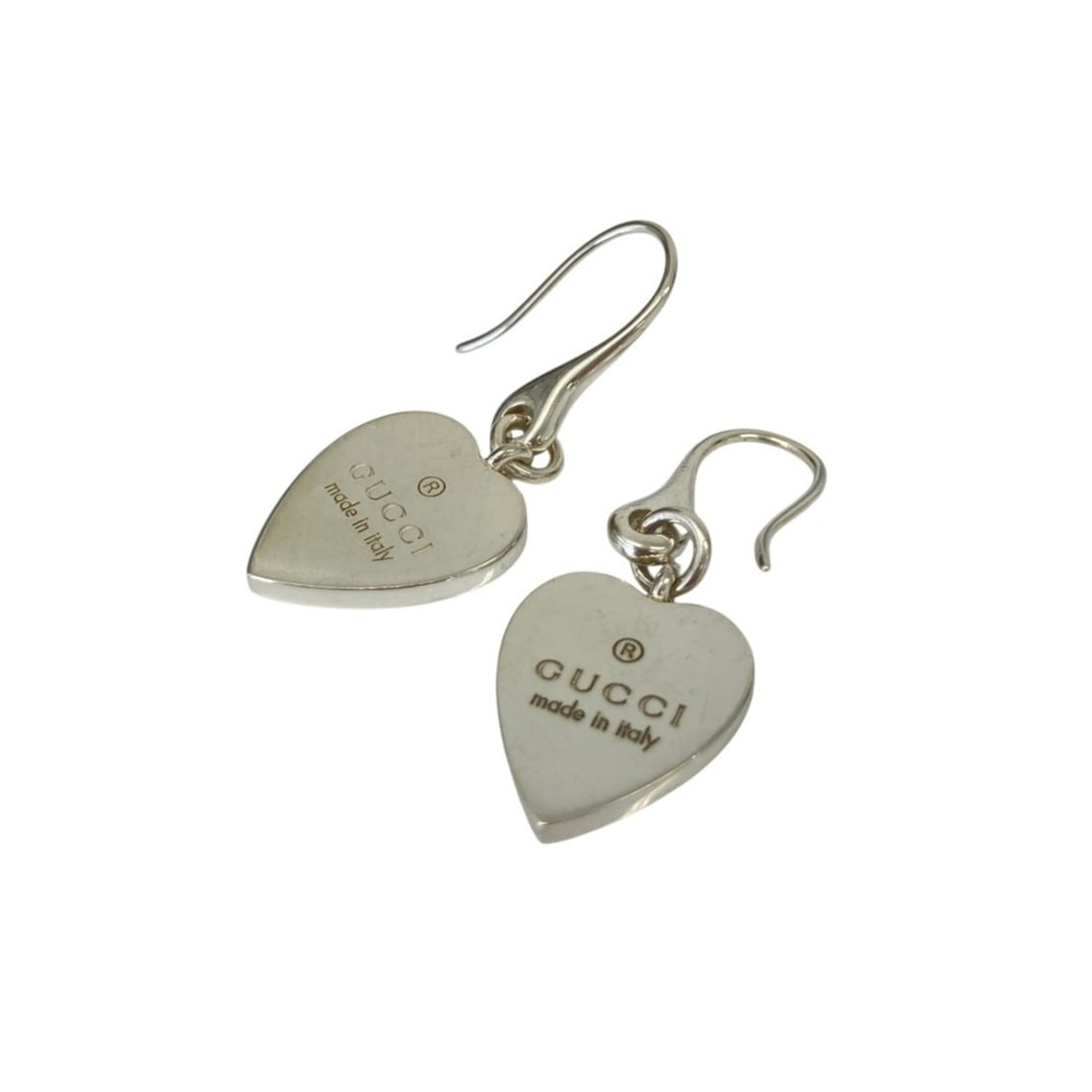 GUCCI (Gucci) trademark heart hook earrings, AG925 silver, women's.: --- Catalog ---Category: SizeSize (HxWxD): 15.00mm x 13.00mm / 0.59'' x 0.51''Category: DesignType: Stud earringsColor: SilverGender: WomenMaterial: Silver 925Category: GeneralBrand: Gucci--- Item