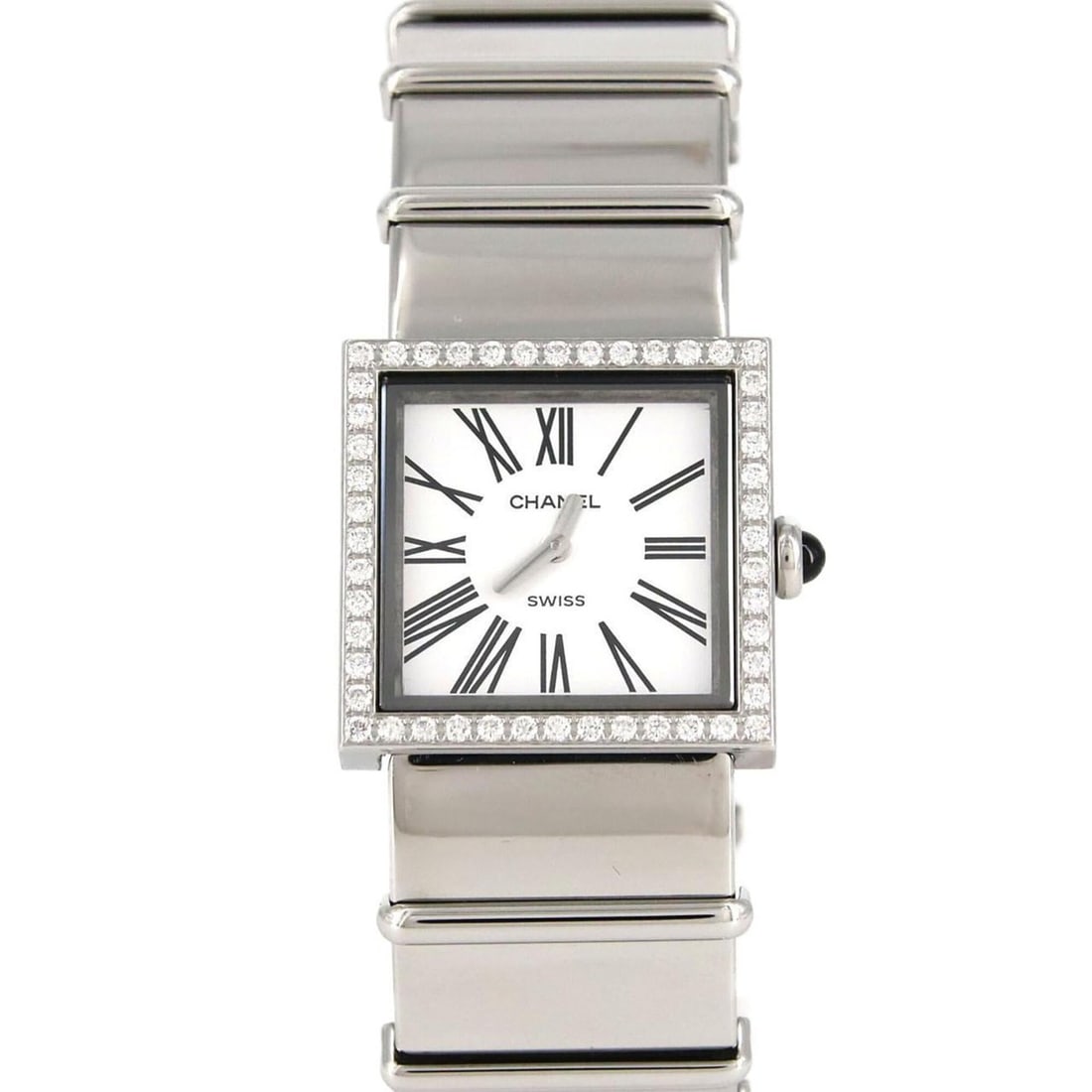 Chanel Mademoiselle D H0830 SS Quartz Watch: --- Catalog ---Category: SizeWrist Size: 15cm / 5.9''Case Diameter: 22.5mm / 0.89''Category: DesignType: WristwatchGender: WomenColor (Dial): WhiteMaterial (Band): Stainless steelMaterial (Case): Stai
