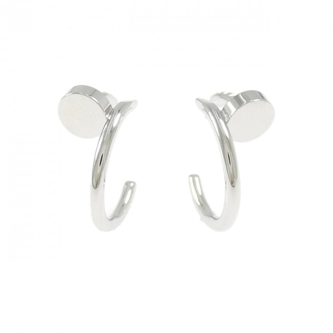 Cartier Juste un Clou Earrings: --- Catalog ---Category: SizeSize (HxWxD): 17.00mm x 7.60mm / 0.67'' x 0.30''Category: DesignType: Stud earringsGender: WomenMaterial: White gold (18K)Category: GeneralMPN: B8301236Brand: Cartier---