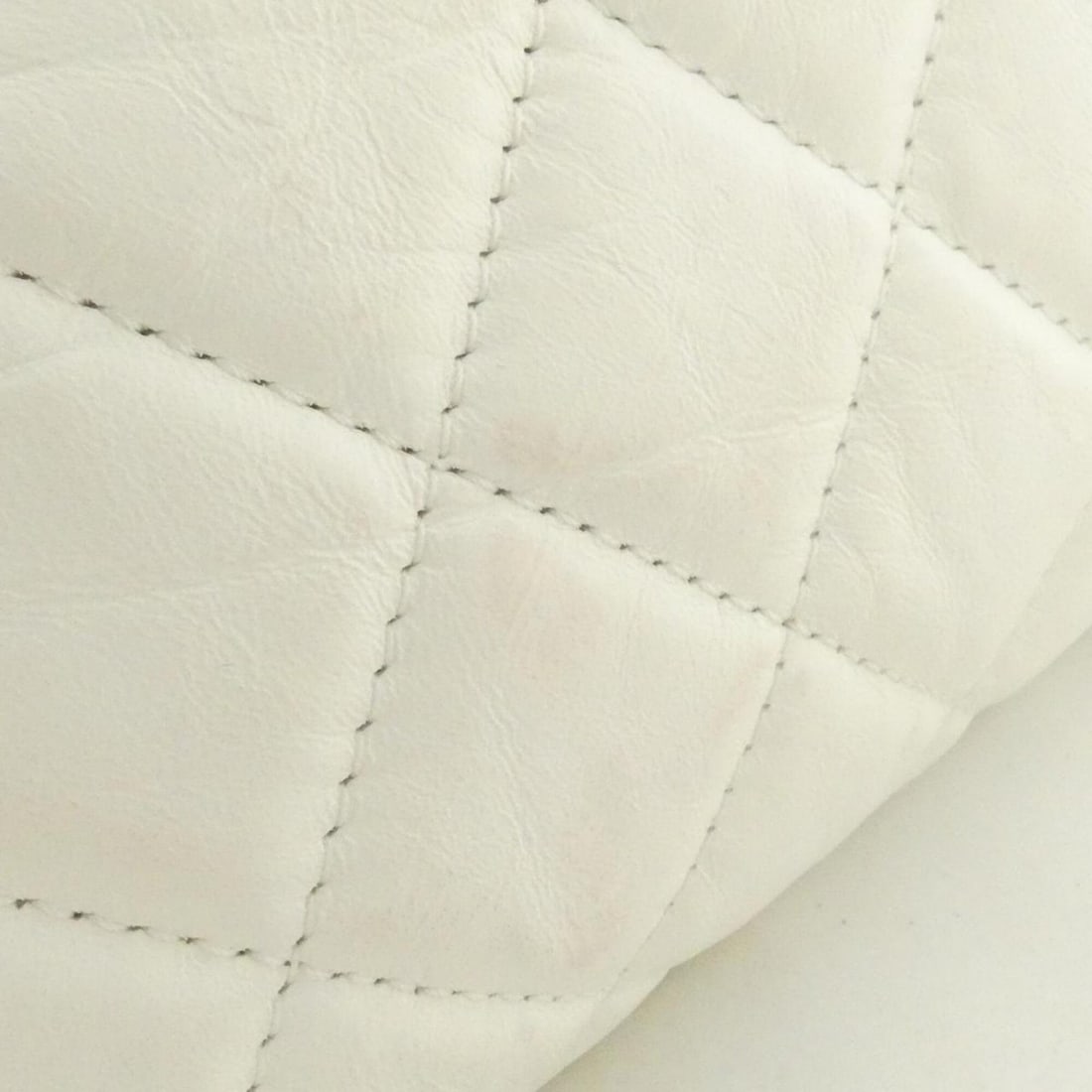 Chanel AS3740 handbag - 4
