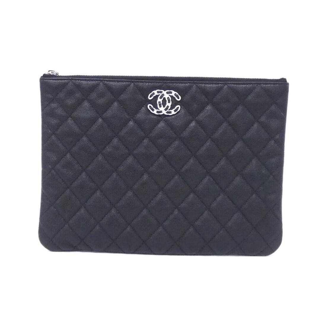 Chanel AP3721 Handbag Pouch: --- Catalog ---Category: SizeSize (HxWxD): 20cm x 28cm x 1.5cm / 7.87'' x 11.02'' x 0.59''Category: DesignType: Handbag, PouchColor: BlackGender: Men,WomenMaterial: Grained Calfskin Hardware Color: