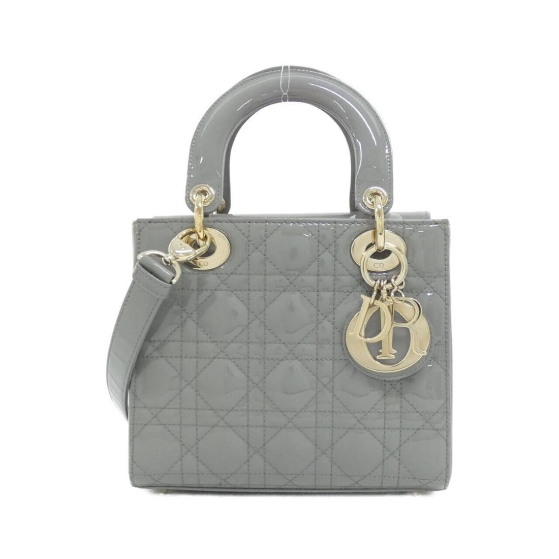 Christian Dior Lady Small M0531OWCB Handbag: --- Catalog ---Category: SizeSize (HxWxD): 17cm x 20cm x 8cm / 6.69'' x 7.87'' x 3.14''Category: DesignType: HandbagColor: GrayGender: WomenHardware Color: GoldCategory: GeneralMPN: M0531OWCBBrand: