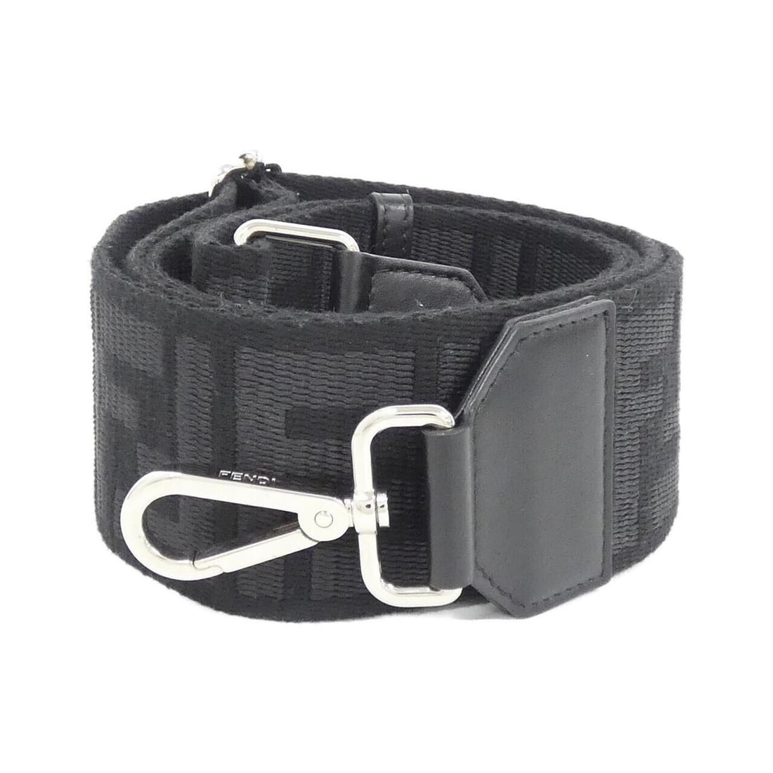Fendi Strap You 8AV439 AMU7: --- Catalog ---Category: SizeSize (HxWxD): 170cm x 6cm / 66.92'' x 2.36''Category: DesignType: StrapColor: SilverGender: Women,MenMaterial: LeatherLeather/Fur Type: CalfskinCategory: GeneralMPN: