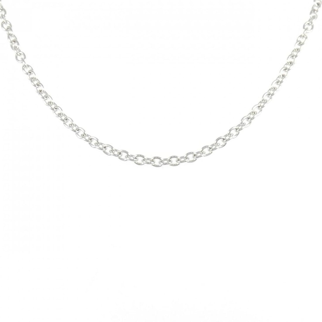 Bvlgari 750WG Necklace: --- Catalog ---Category: SizeNeck Circumference: 45 cm / 17.71''Category: DesignGender: WomenMaterial: White gold (18K)Necklace Type: NecklaceCategory: GeneralBrand: Bvlgari--- Item List ---Section:
