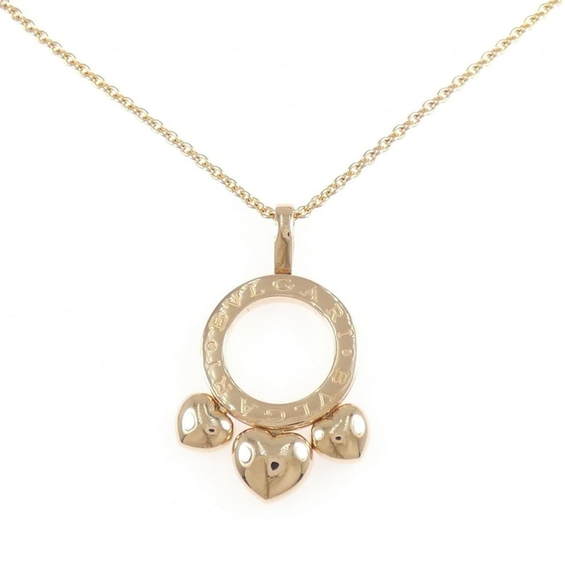 Bvlgari Allegra 2005 Valentine's Day Limited Edition Necklace: --- Catalog ---Category: SizePendant Size: 35.3mm x 21.8mm / 1.38'' x 0.85''Neck Circumference: 38 cm - 45 cm / 14.96'' - 17.71''Category: DesignGender: WomenMaterial: Pink gold (18K)Pendant Type: