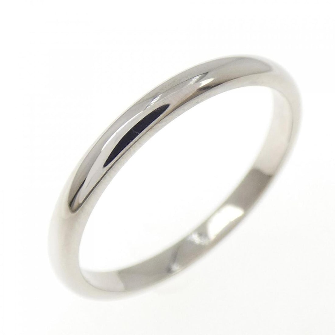 Cartier wedding ring: --- Catalog ---Category: SizeJP Size: 9US Size: 5Category: DesignType: Band ringGender: WomenMaterial: Platinum 950Category: GeneralMPN: B4078000Brand: Cartier--- Item List ---Section: