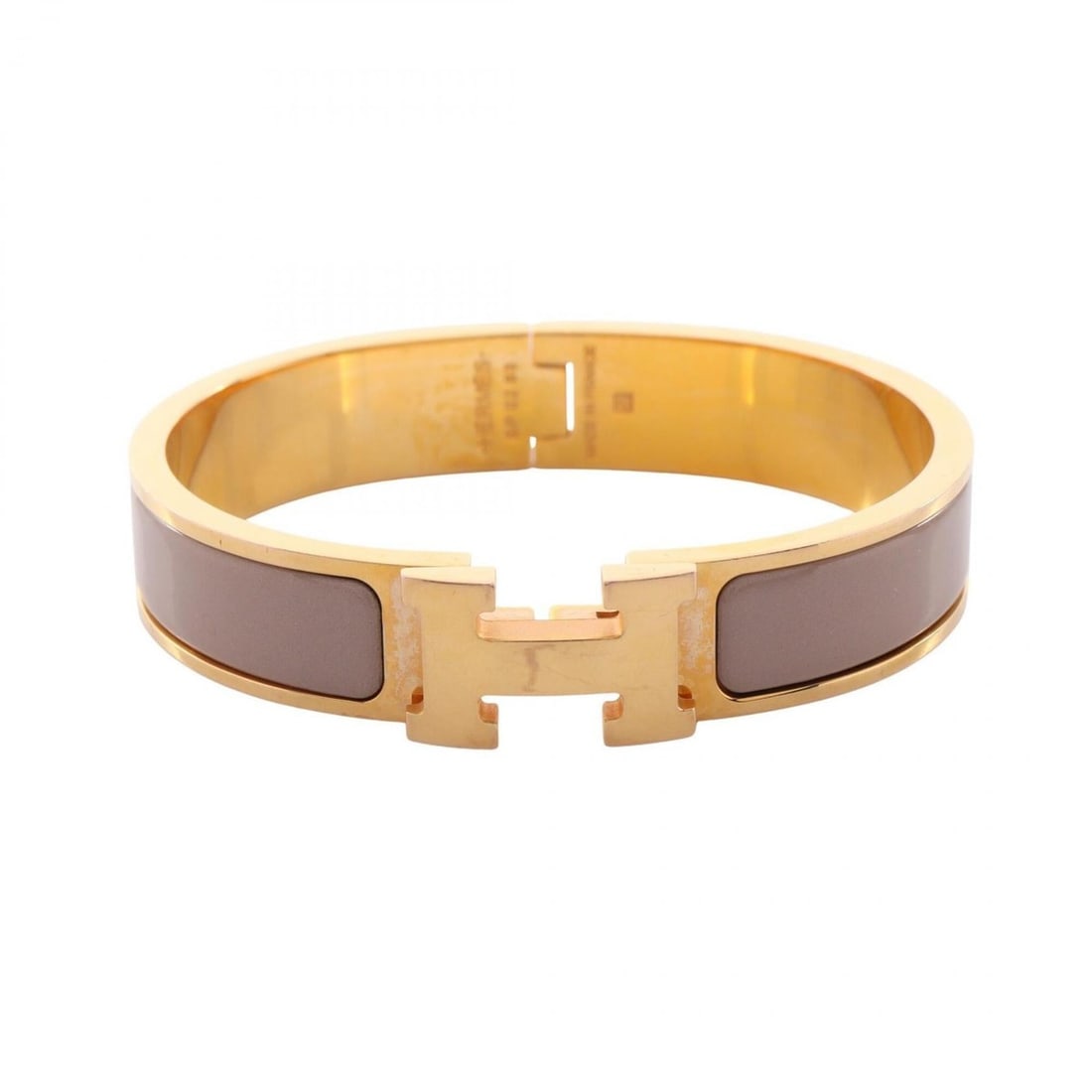 Hermes HERMES Clic Clac PM Bangle Accessory GP (Gold Plated) Enamel Women's Gold Tone Beige: --- Catalog ---Category: DesignType: BangleColor: Beige, GoldGender: WomenMaterial: Enamel, Gold platingCategory: GeneralBrand: Hermes--- Item List ---Section: ConditionRanking: Rank A Used - A few