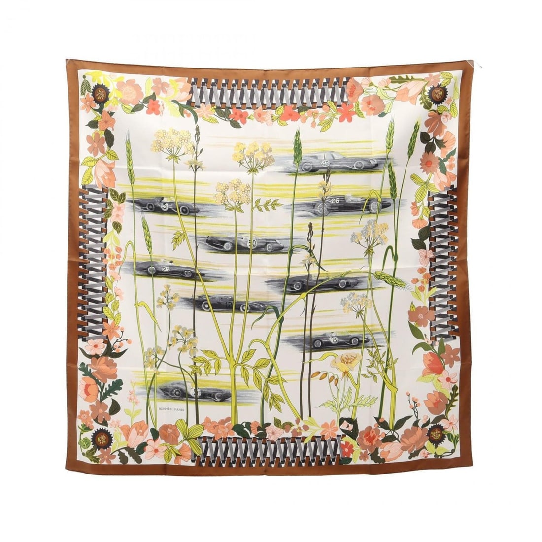 Hermes Carre 90 LES BOLIDES RACE CARS Scarf Muffler Silk Women's White Brown Multicolor: --- Catalog ---Category: SizeSize (LxW): 89cm x 89cm / 35.03'' x 35.03''Category: DesignType: ScarfColor: Brown, Multi-color, WhiteGender: WomenMaterial: Silk Category: GeneralBrand: Hermes--- Item