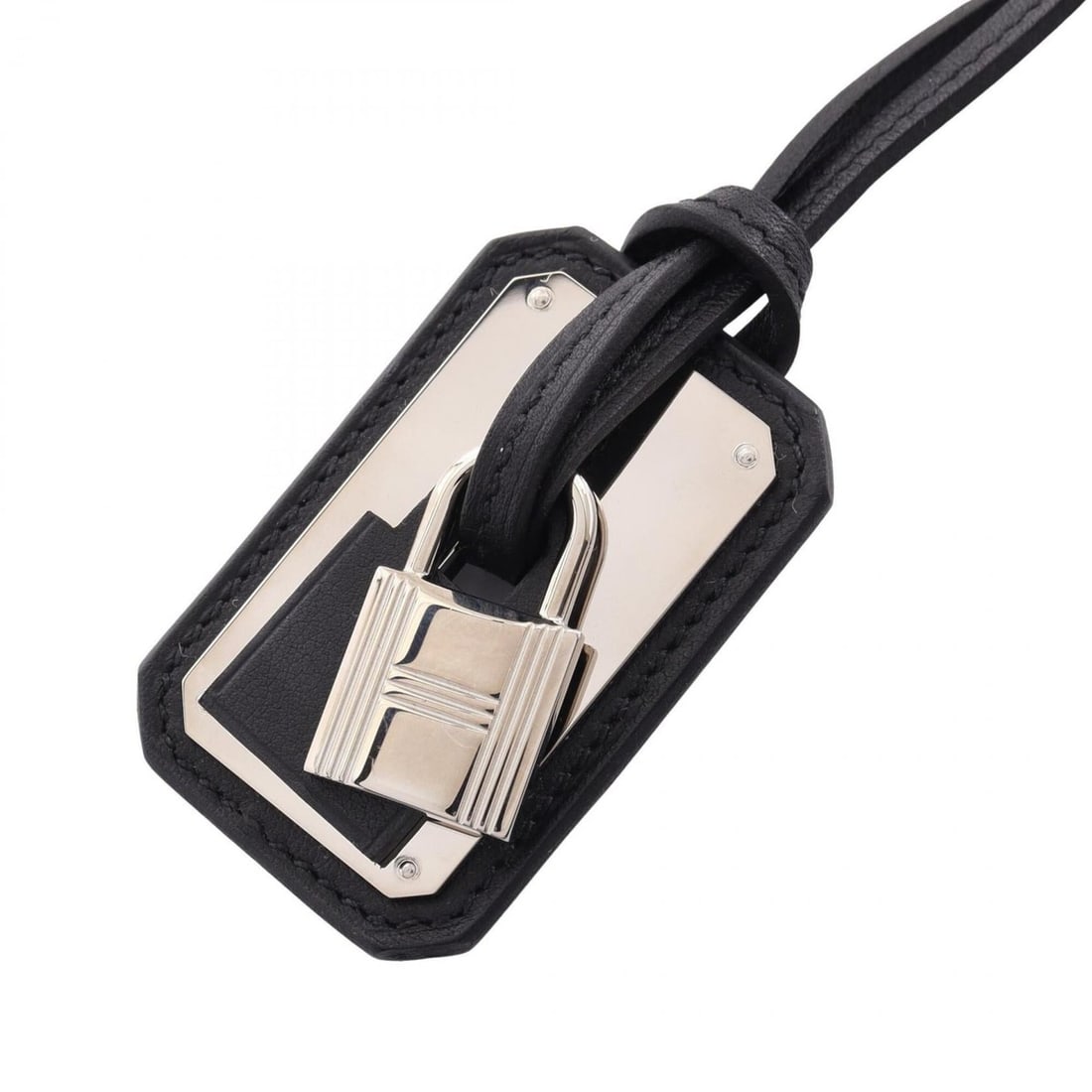Hermes O'Kelly GM Necklace, Leather, Plated, Women's, Black/Silver: --- Catalog ---Category: SizePendant Size: 35mm x 55mm / 1.37'' x 2.16''Neck Circumference: 85 cm / 33.46''Category: DesignColor: Black, SilverGender: WomenMaterial: LeatherNecklace Type: NecklaceCate