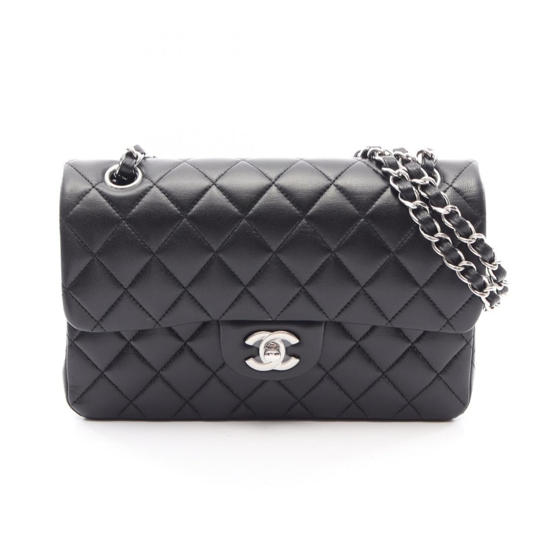 Chanel Matelassé Double Flap Shoulder Bag/Handbag, Lambskin Leather, Women's, Black (A01113): --- Catalog ---Category: SizeSize (HxWxD): 14cm x 23cm x 6cm / 5.51'' x 9.05'' x 2.36''Category: DesignType: Handbag, Shoulder bagColor: BlackGender: WomenMaterial: Leather Leather/Fur Type: