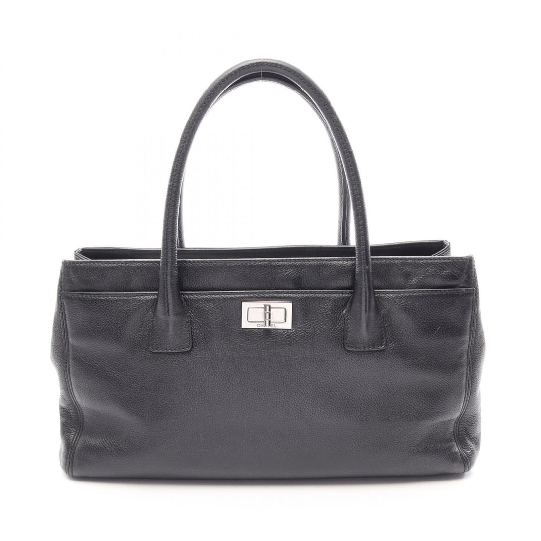Chanel 2.55 Executive Tote Bag, Leather Handbag, Women's, Black: --- Catalog ---Category: SizeSize (HxWxD): 20cm x 35cm x 13cm / 7.87'' x 13.77'' x 5.11''Category: DesignType: Handbag, Tote bagColor: BlackGender: WomenMaterial: Leather Hardware Color: