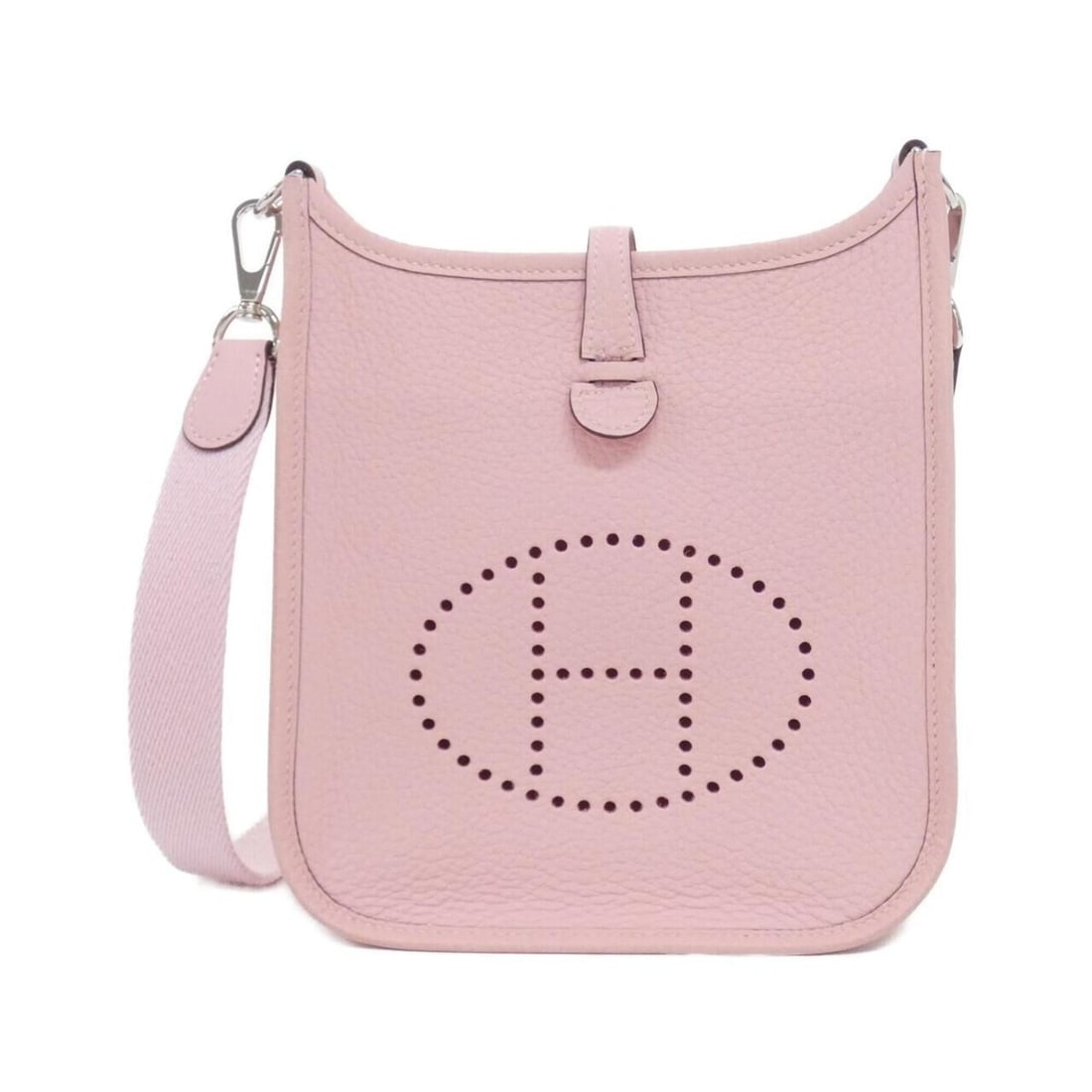 Hermes Evelyne Amazon 16cm 069426CK Shoulder Bag: --- Catalog ---Category: SizeWeight: 250g / 8.81oz.Size (HxWxD): 18cm x 16cm x 5.5cm / 7.08'' x 6.29'' x 2.16''Strap Length: 114cm / 44.88''Category: DesignType: Shoulder bagColor: Rose sakuraGender: