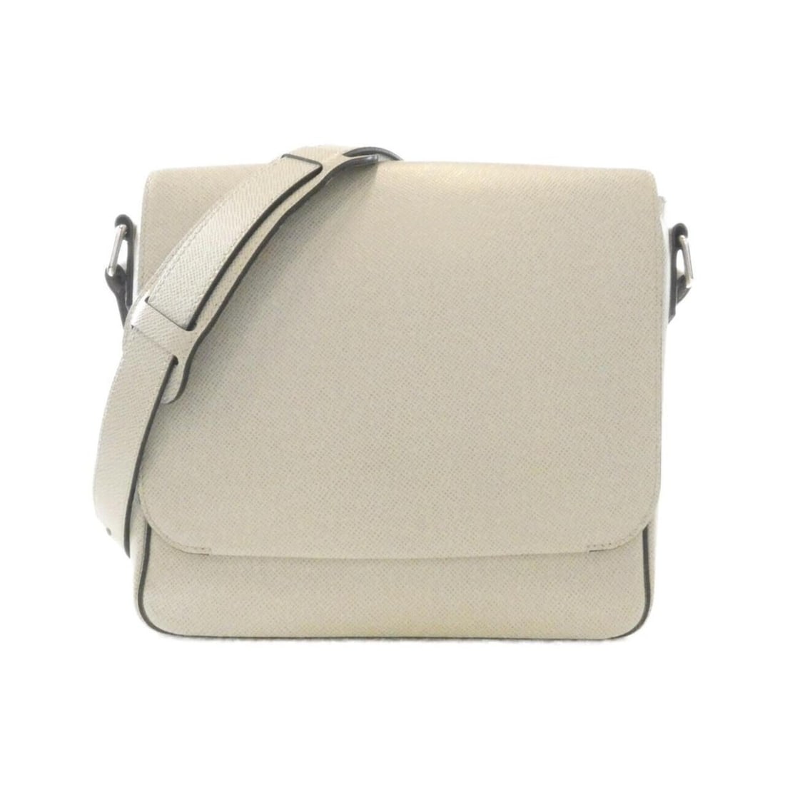 Louis Vuitton Taiga Roman PM M32733 Shoulder Bag: --- Catalog ---Category: SizeSize (HxWxD): 23cm x 27cm x 6cm / 9.05'' x 10.62'' x 2.36''Category: DesignType: Shoulder bagColor: PolaireGender: WomenMaterial: Leather Leather/Fur Type: CalfskinCategor