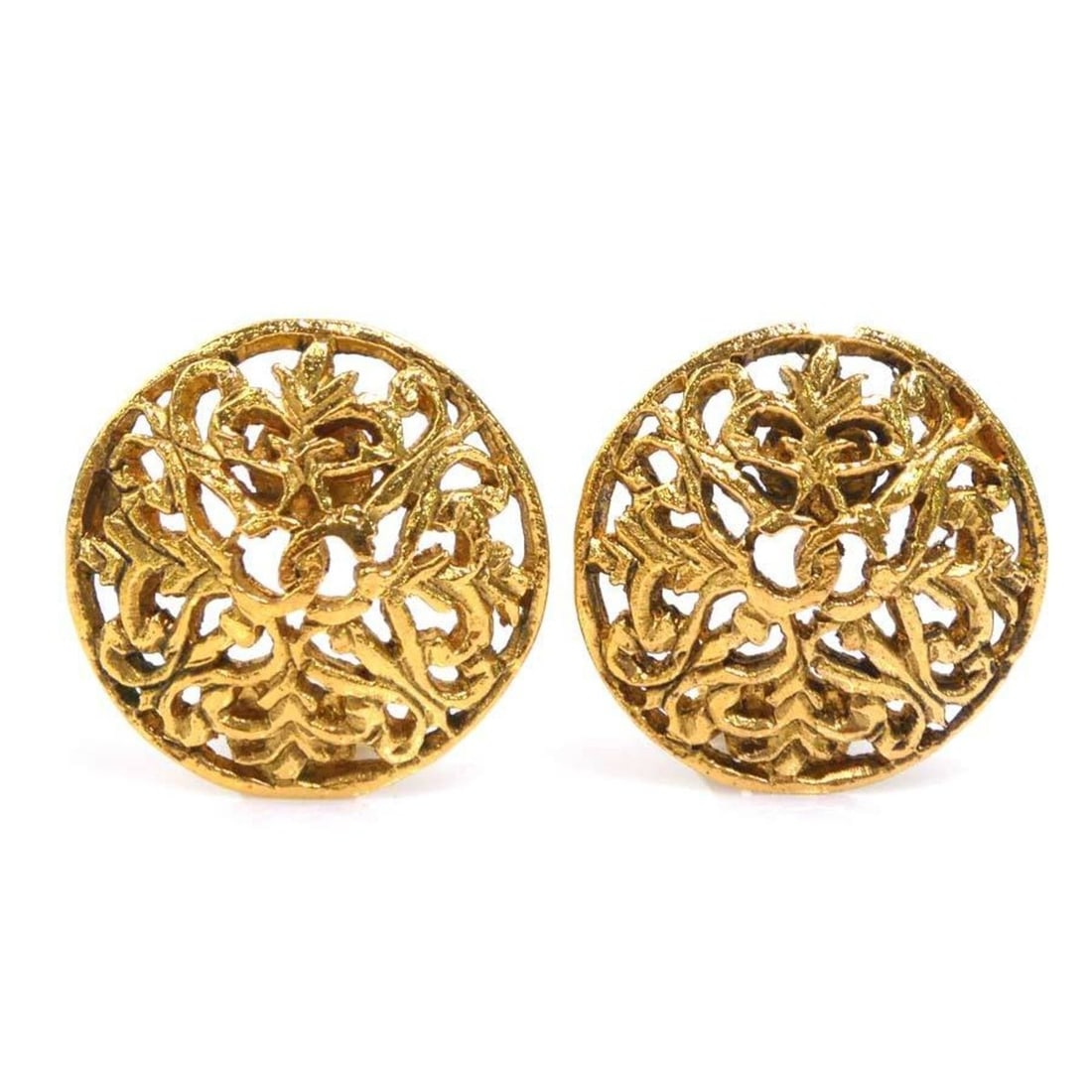 Chanel earrings, Coco Mark design, metal, gold, women's, e62194a: --- Catalog ---Category: DesignType: Clip earringsColor: GoldGender: WomenMaterial: MetalCategory: GeneralBrand: ChanelCountry of Origin: France--- Item List ---Section: ConditionRanking: Rank AB Used
