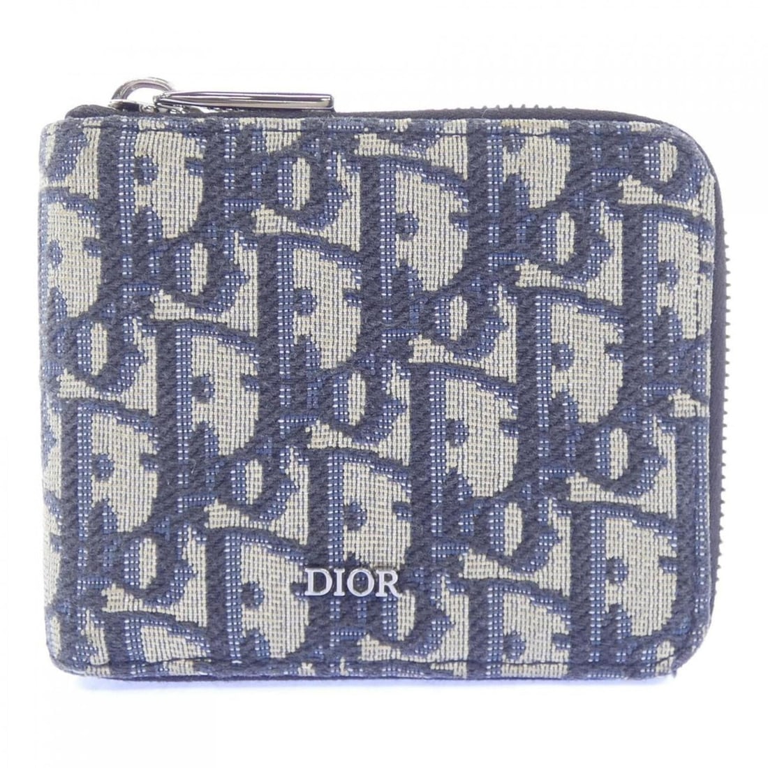 Christian Dior Dior DIOR 10-BO-0243 Wallet: --- Catalog ---Category: SizeSize (HxWxD): 9cm x 11.5cm x 2cm / 3.54'' x 4.52'' x 0.78''Category: DesignType: Bill wallet (bi-fold)Color: Beige, NavyGender: MenCategory: GeneralMPN: 10-BO-0243Brand: C