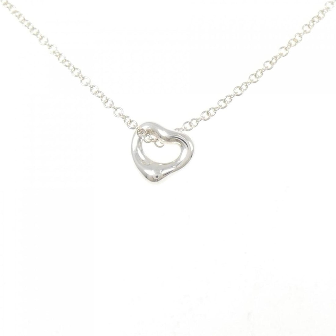 Tiffany Open Heart Necklace: --- Catalog ---Category: SizePendant Size: 6.7mm x 6mm / 0.26'' x 0.23''Neck Circumference: 40 cm / 15.74''Category: DesignGender: WomenMaterial: Silver 925Pendant Type: PendantNecklace Type: