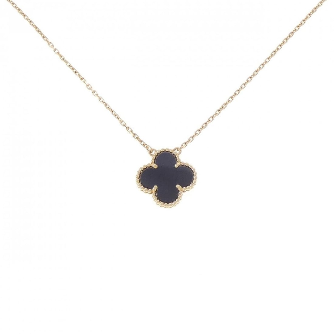 Van Cleef & Arpels Vintage Alhambra Necklace: --- Catalog ---Category: SizePendant Size: 14.8mm x 14.8mm / 0.58'' x 0.58''Neck Circumference: 37 cm - 42 cm / 14.56'' - 16.53''Category: DesignGender: WomenMaterial: Yellow gold (18K)Pendant Type: P