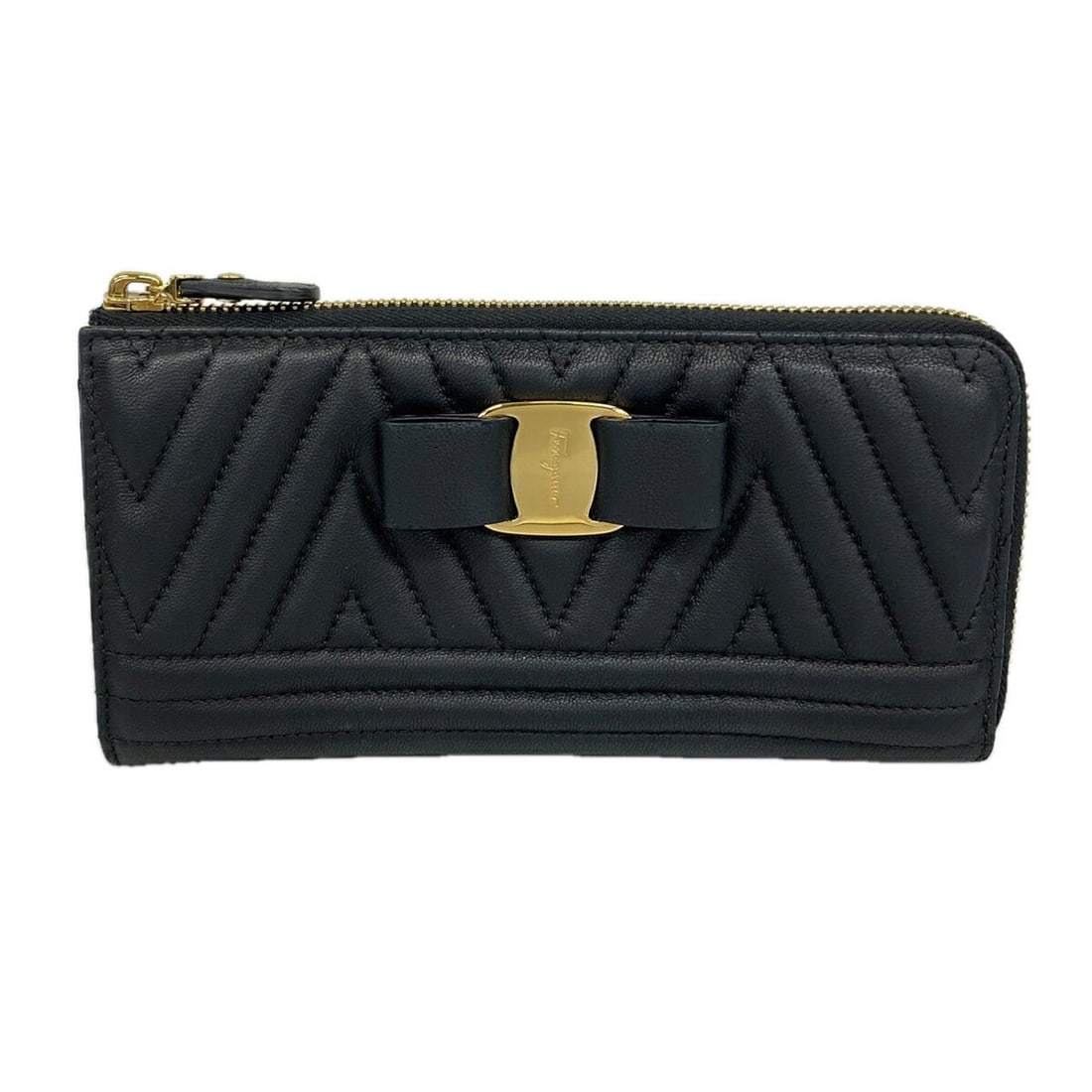 Salvatore Ferragamo Vara Leather Long Wallet, Black, Women's P3473415: --- Catalog ---Category: SizeSize (HxWxD): 10cm x 19cm x 2cm / 3.93'' x 7.48'' x 0.78''Category: DesignType: Long wallet (bi-fold)Color: BlackGender: WomenMaterial: Leather Category: GeneralBrand: Sal