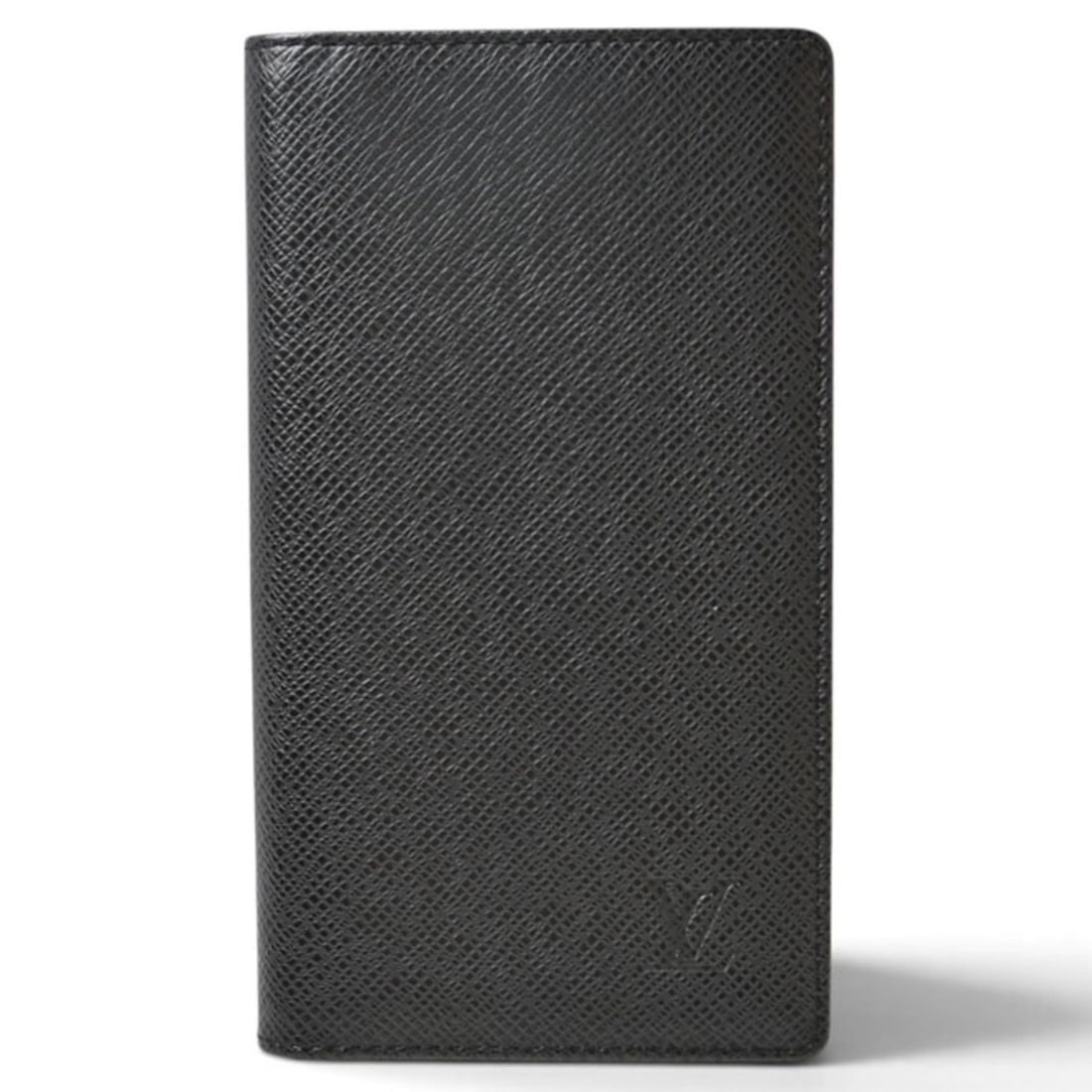 Louis Vuitton Agenda Cover, Bosch Ardoise R20425: --- Catalog ---Category: DesignColor: ArdoiseGender: Men,WomenMaterial: Taiga leather Category: GeneralMPN: R20425Brand: Louis VuittonCountry of Origin: SpainCategory: Physical PropertiesSize (HxWxD):