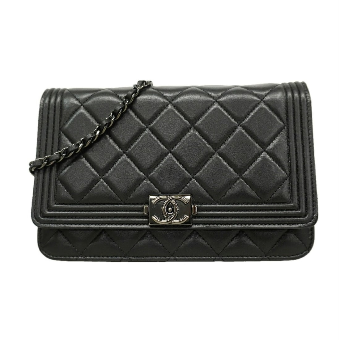 Chanel Wallet/Shoulder Wallet Boy Chain Shoulder Lambskin Black Women's: --- Catalog ---Category: SizeSize (HxWxD): 13cm x 19cm x 2.5cm / 5.11'' x 7.48'' x 0.98''Category: DesignType: Chain/Shoulder walletColor: BlackGender: WomenMaterial: Leather Leather/Fur Type: Lambski