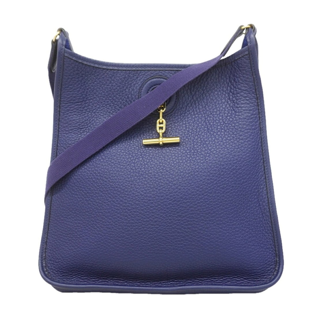 Hermes Vespa PM Shoulder Bag, Taurillon Clemence Leather, Blue Navy, ?I Stamp, Women's: --- Catalog ---Category: SizeSize (HxWxD): 29cm x 29.5cm x 8cm / 11.41'' x 11.61'' x 3.14''Category: DesignType: Shoulder bagColor: NavyGender: WomenMaterial: Taurillon clemence leather Hardware Color